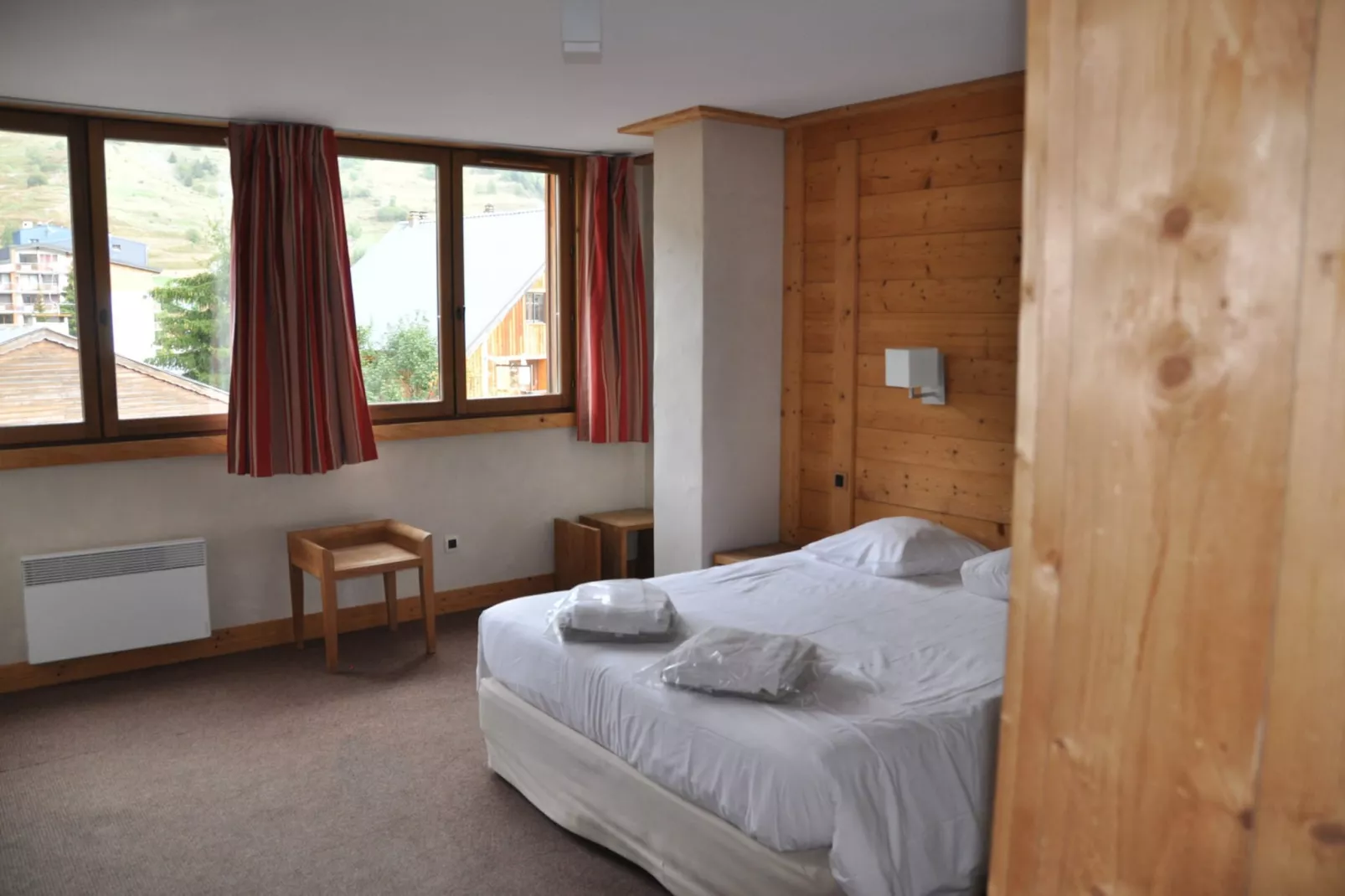 Cortina N°21 - 4P8-Slaapkamer