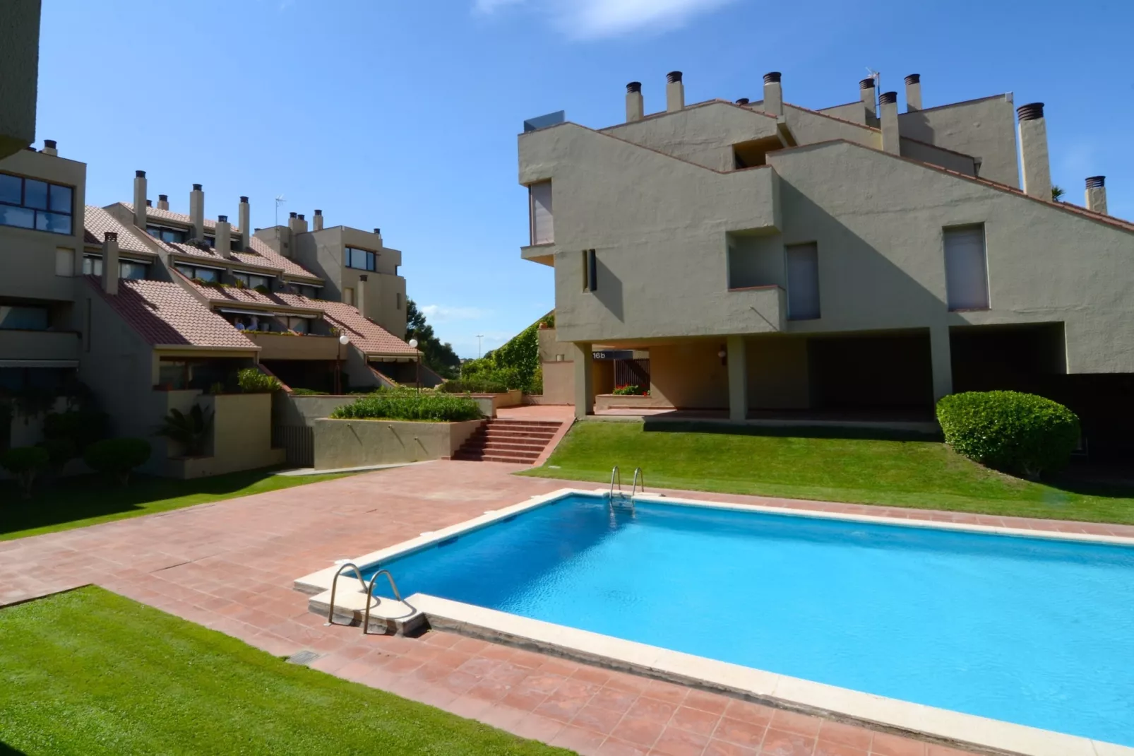 VILLA DEL GOLF 10-Uitzicht zomer