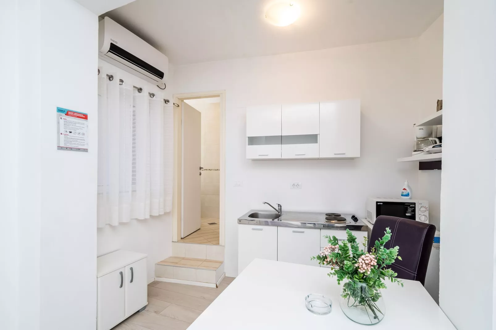 Apartments Isabora - Studio Apartment-Eetkamer