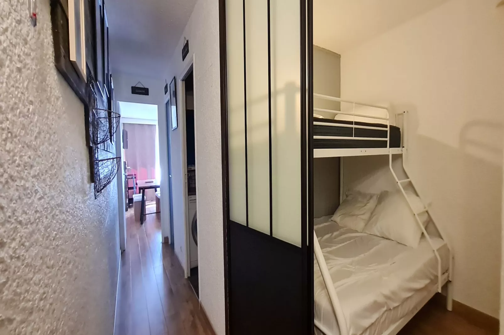 Meijotel A N°28 - ST4-Slaapkamer