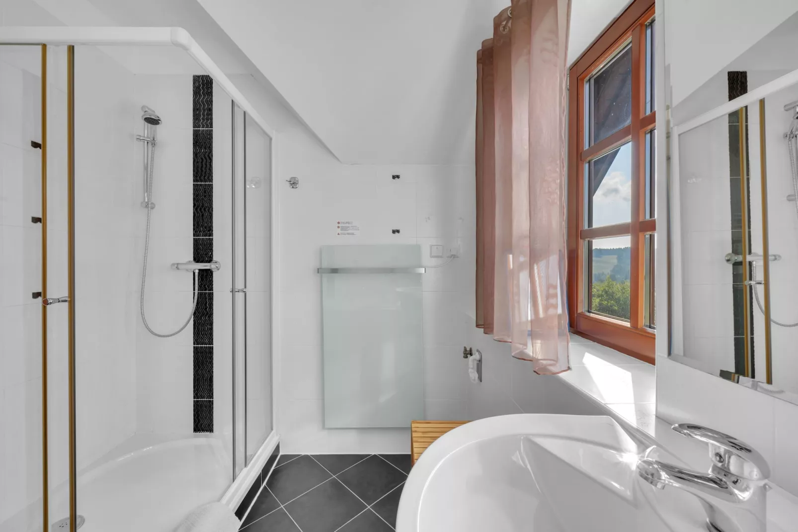 Stupna KSF095-Badkamer