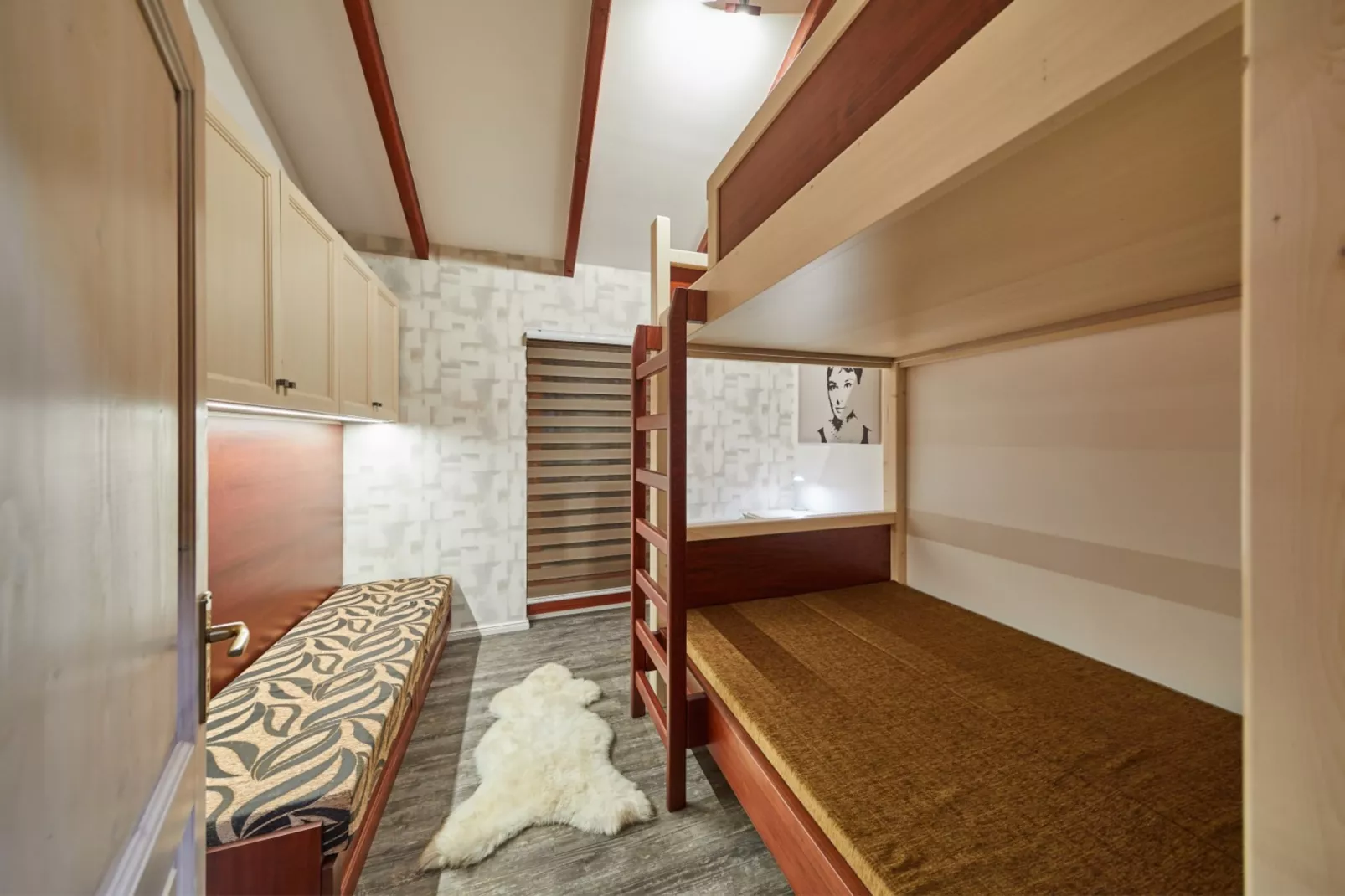 Cerna KCG350-Slaapkamer