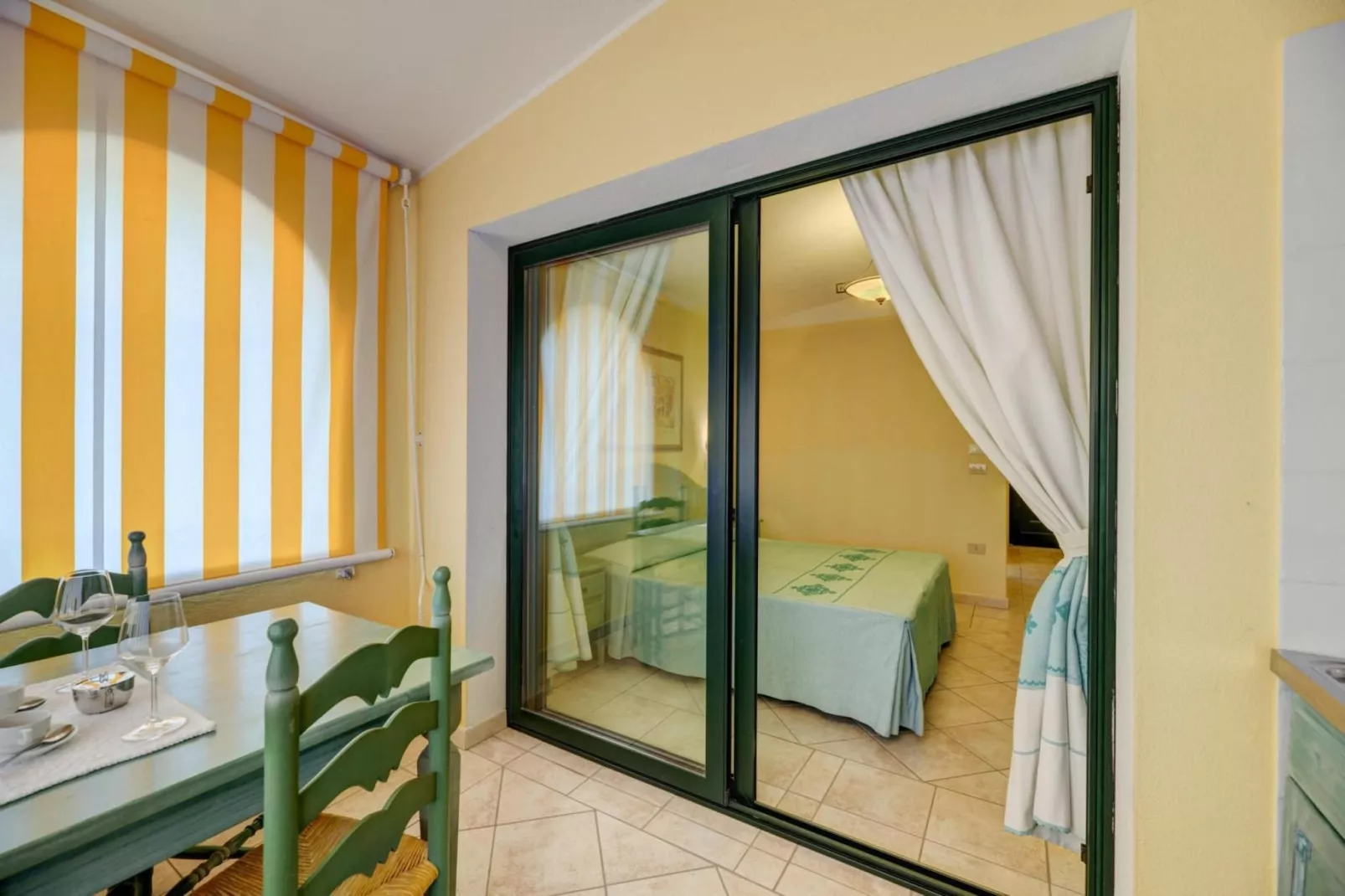 Residence Cala Viola Alinos Orosei - Type Bilo 3-Eetkamer