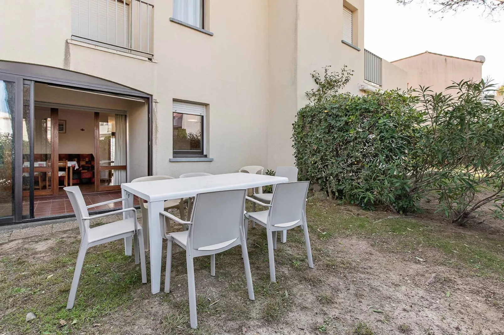 Port Lano N°112 - 3P7