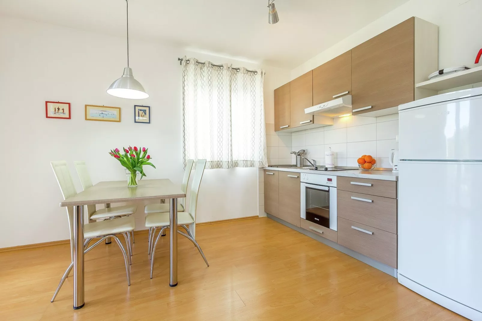 Apartment Punta D-Eetkamer