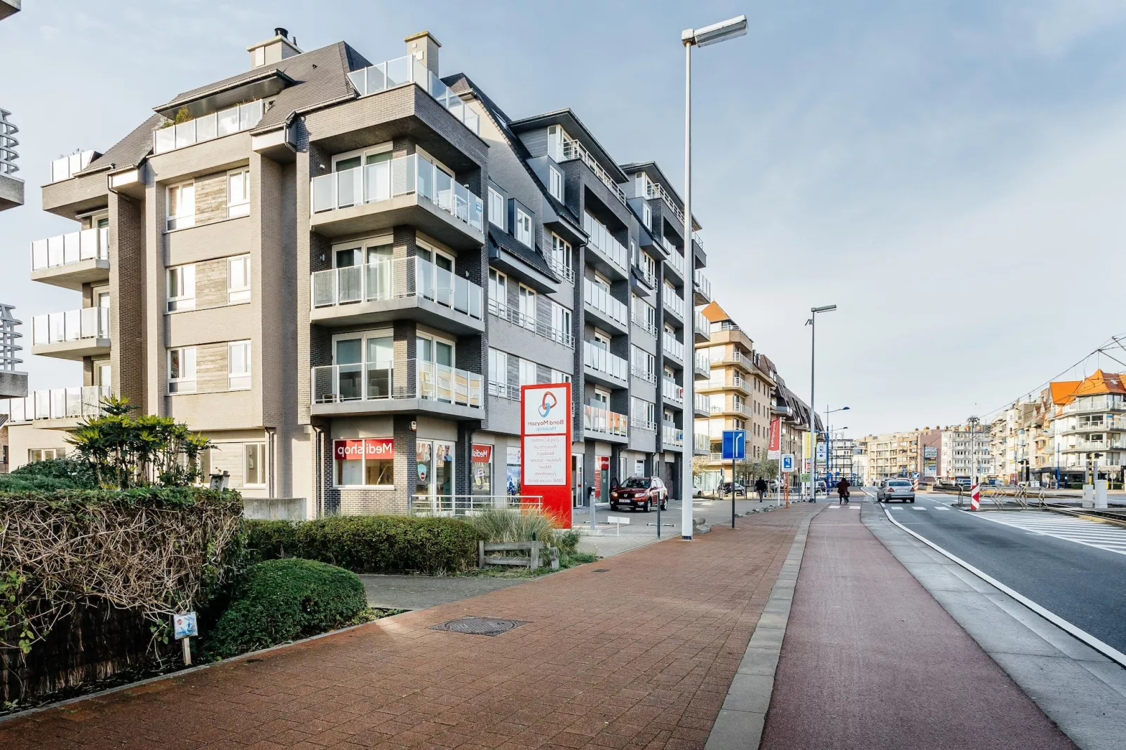 Amatus 303G30-Buitenkant zomer