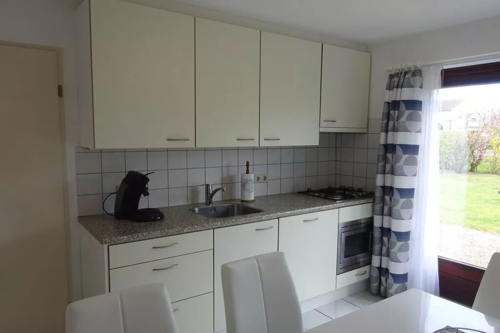 394165-Keuken