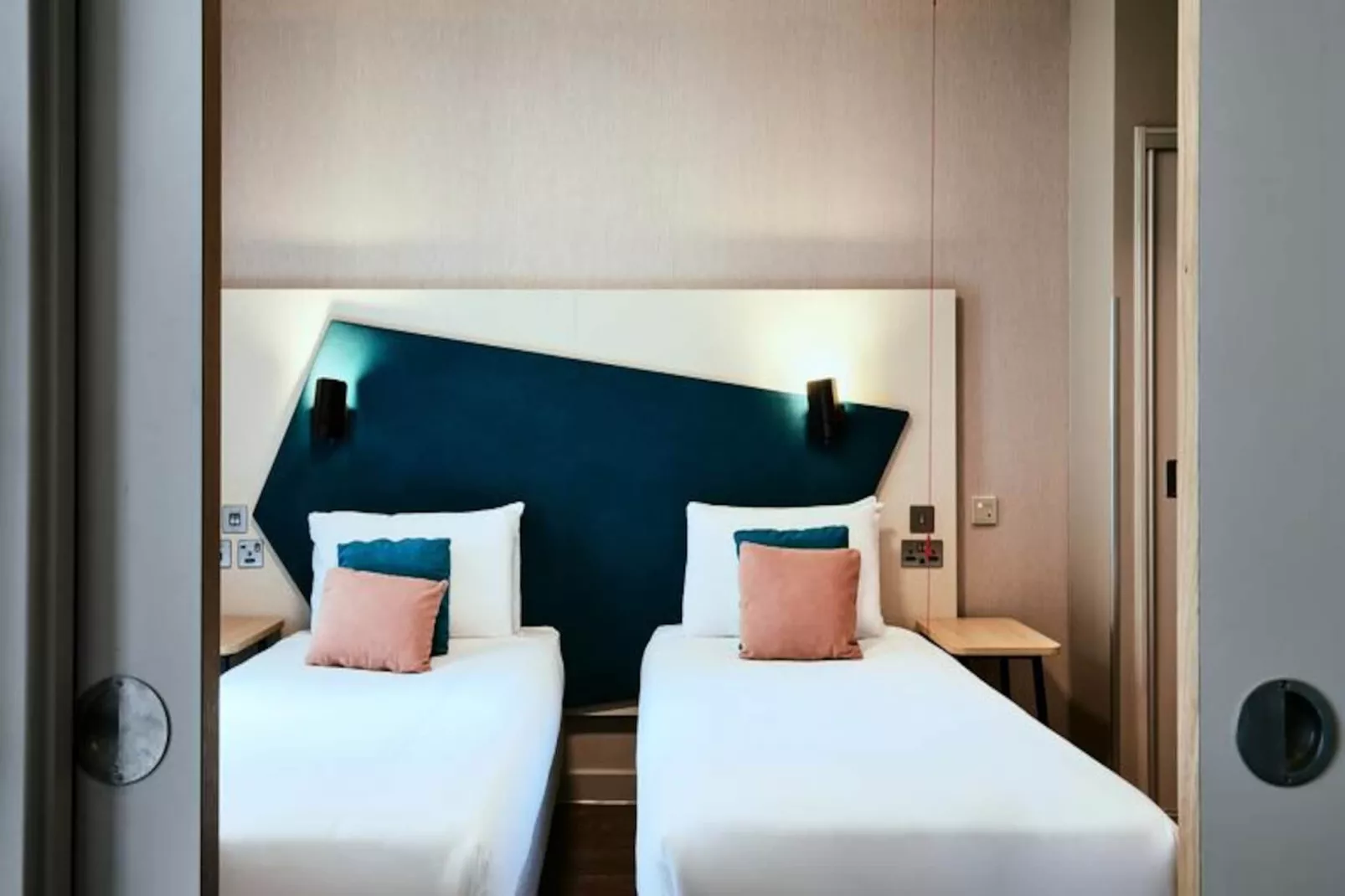 Aparthotel Adagio Glasgow Central ****-Image-tags.