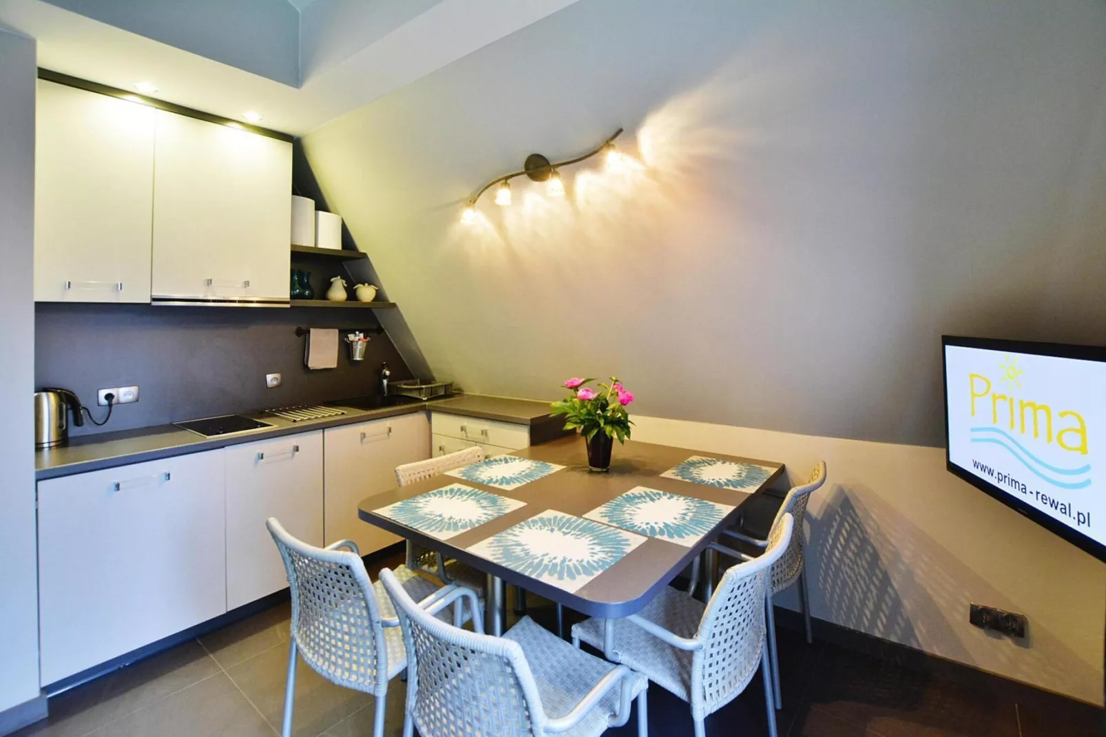 Apartamenty wakacyjne dla 5 osób Rewal-Eetkamer