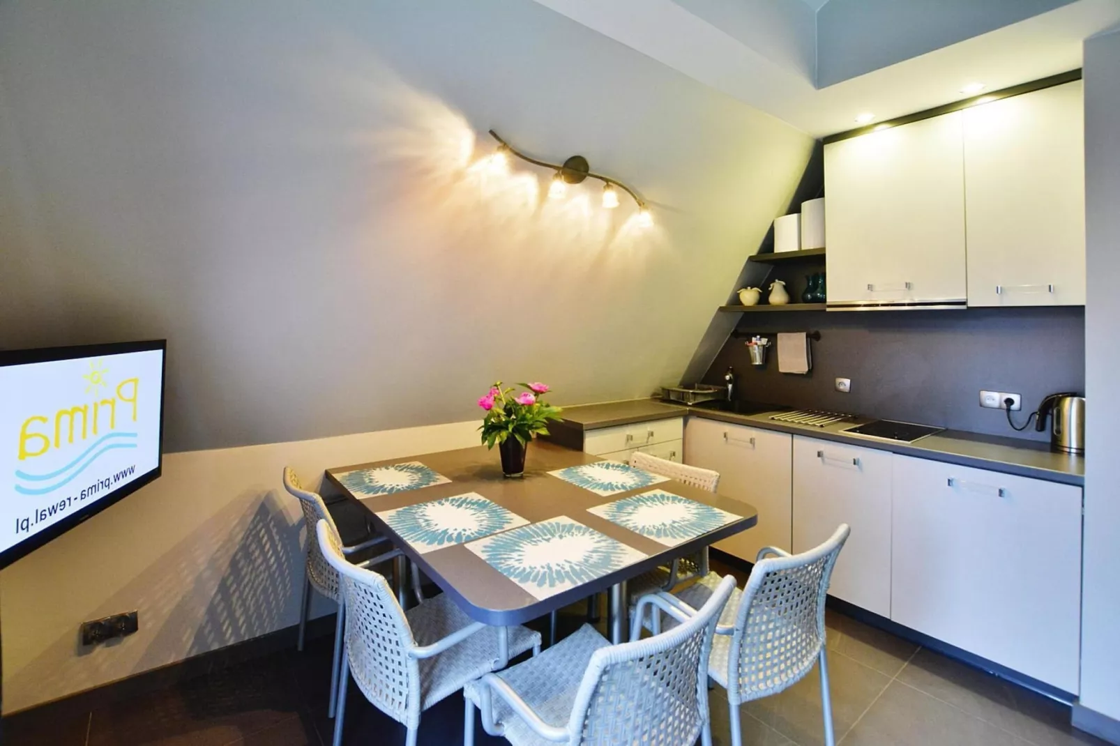 Apartamenty wakacyjne dla 5 osób Rewal-Eetkamer