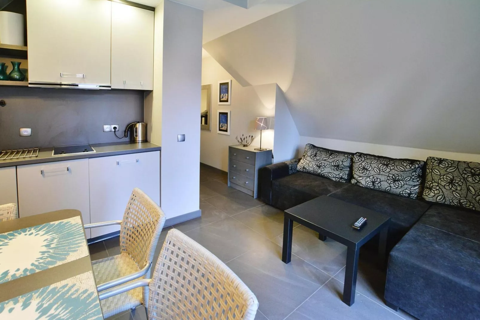 Apartamenty wakacyjne dla 5 osób Rewal-Plattegrond