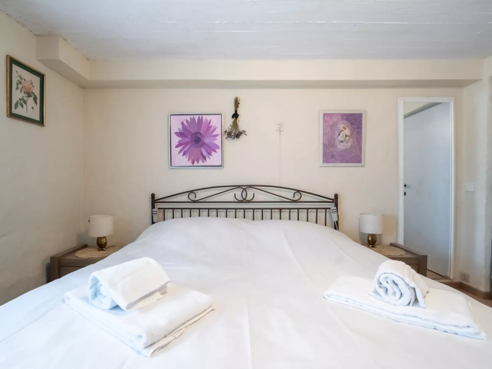 Zeelucht with private garden-Binnen