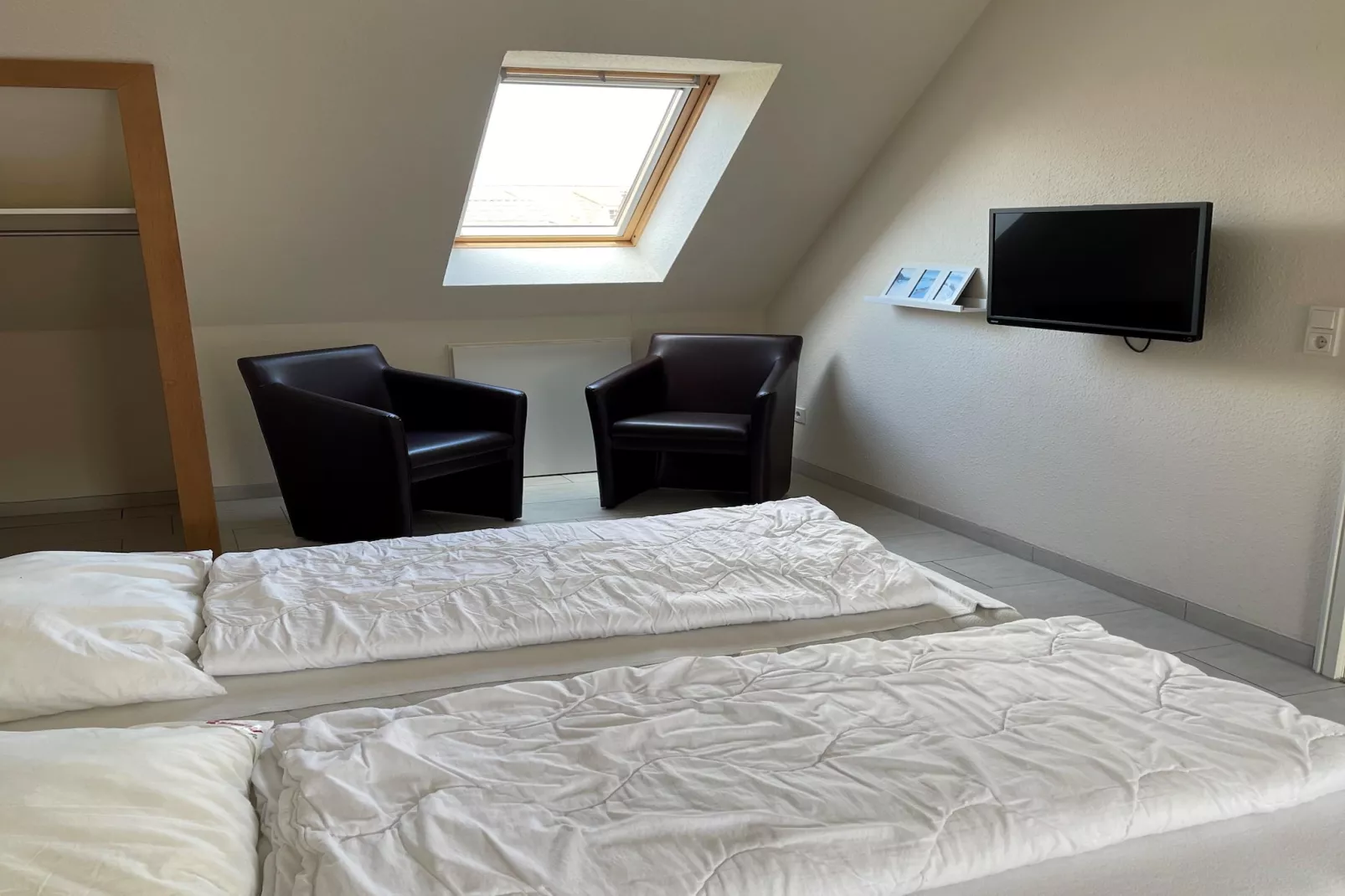 Katamaran II mit Haustier-Slaapkamer