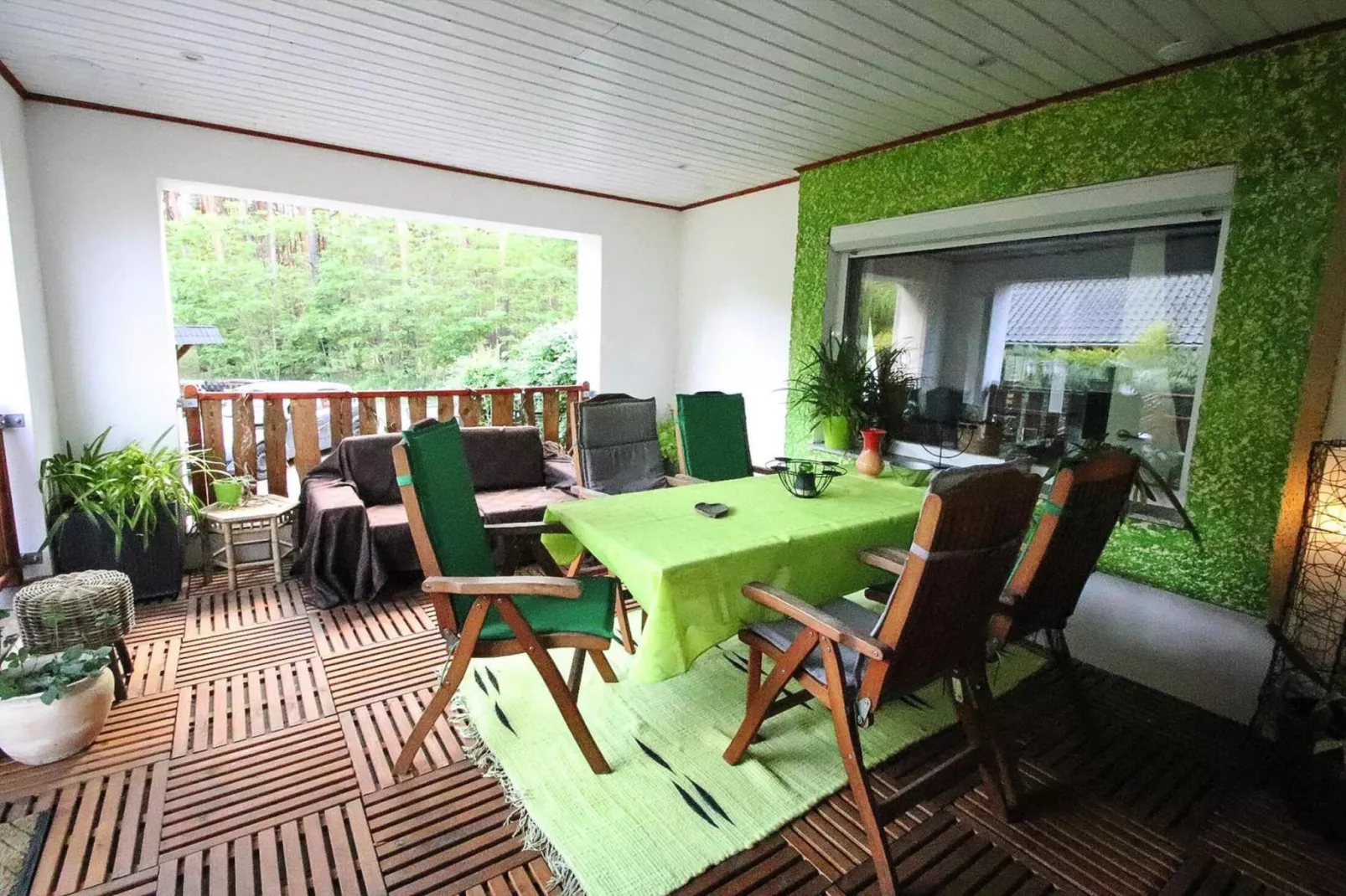 Ferienhaus in Kummersdorf bei Storkow-Terrasbalkon