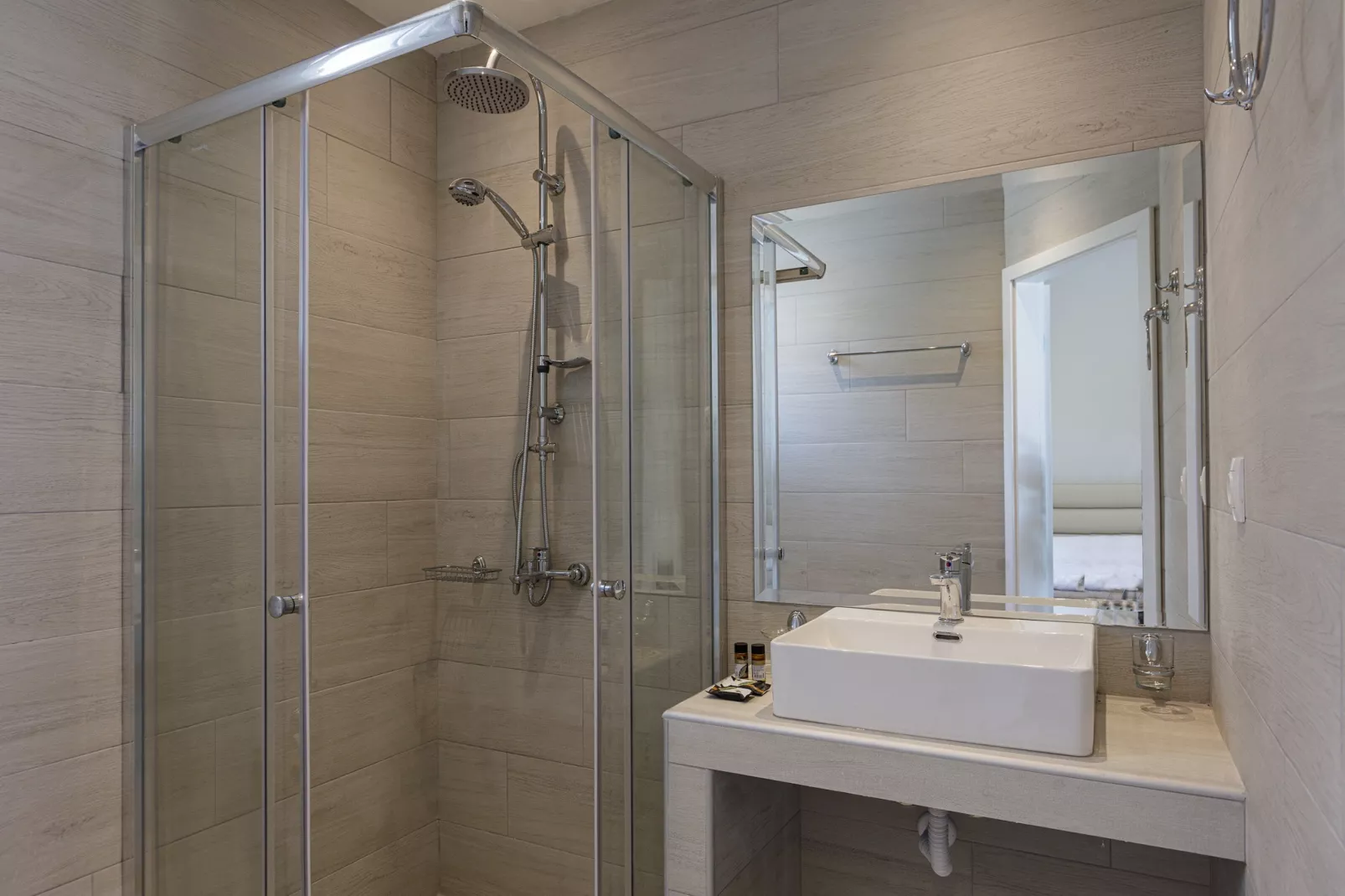 Petres 2-Badkamer