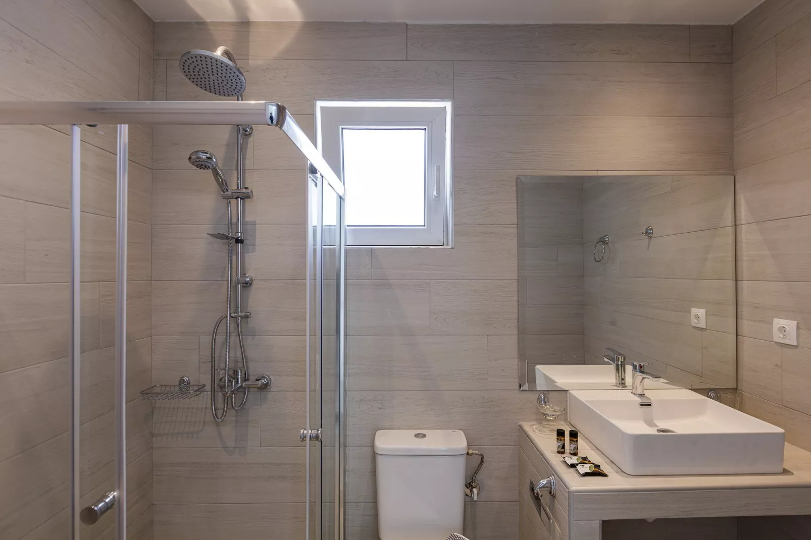 Petres 3-Badkamer