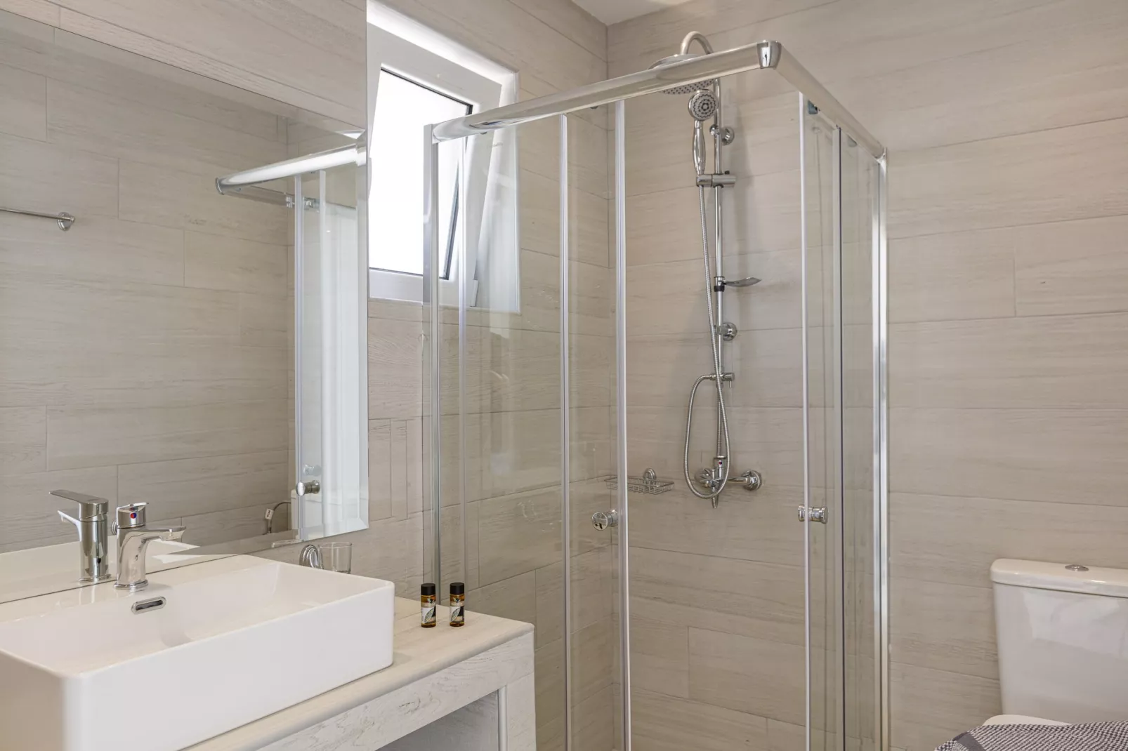 Petres 4-Badkamer