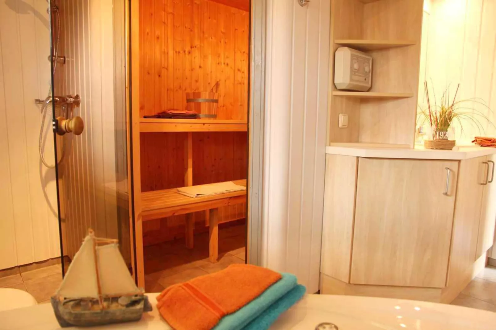 Ferienhaus Seeschwalbe-70-Badkamer
