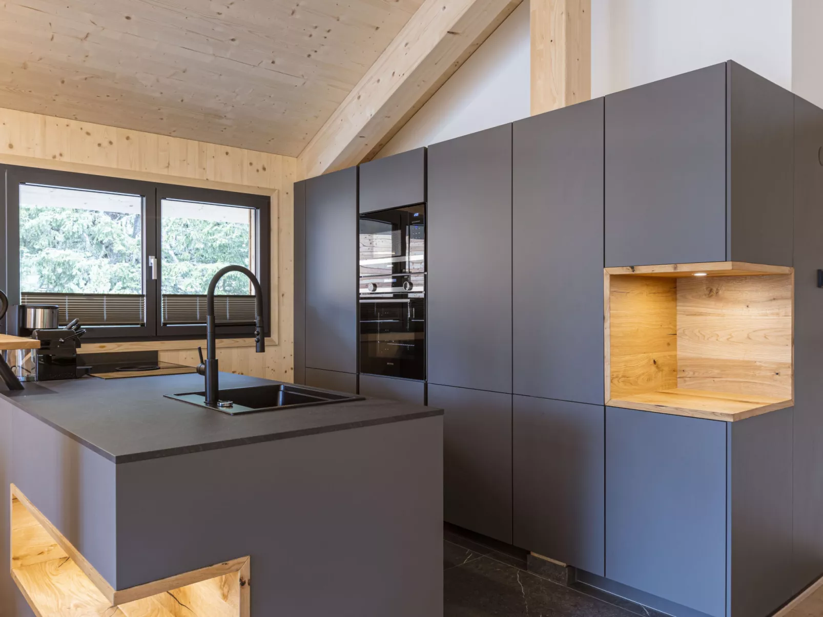Superior # 12 Sauna & Hot Tub-Binnen