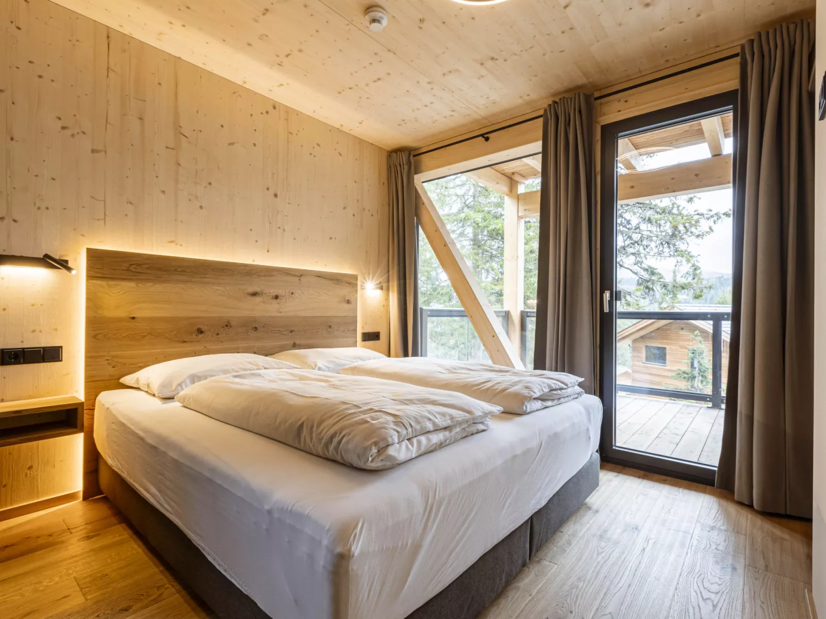 Superior # 12 Sauna & Hot Tub-Binnen