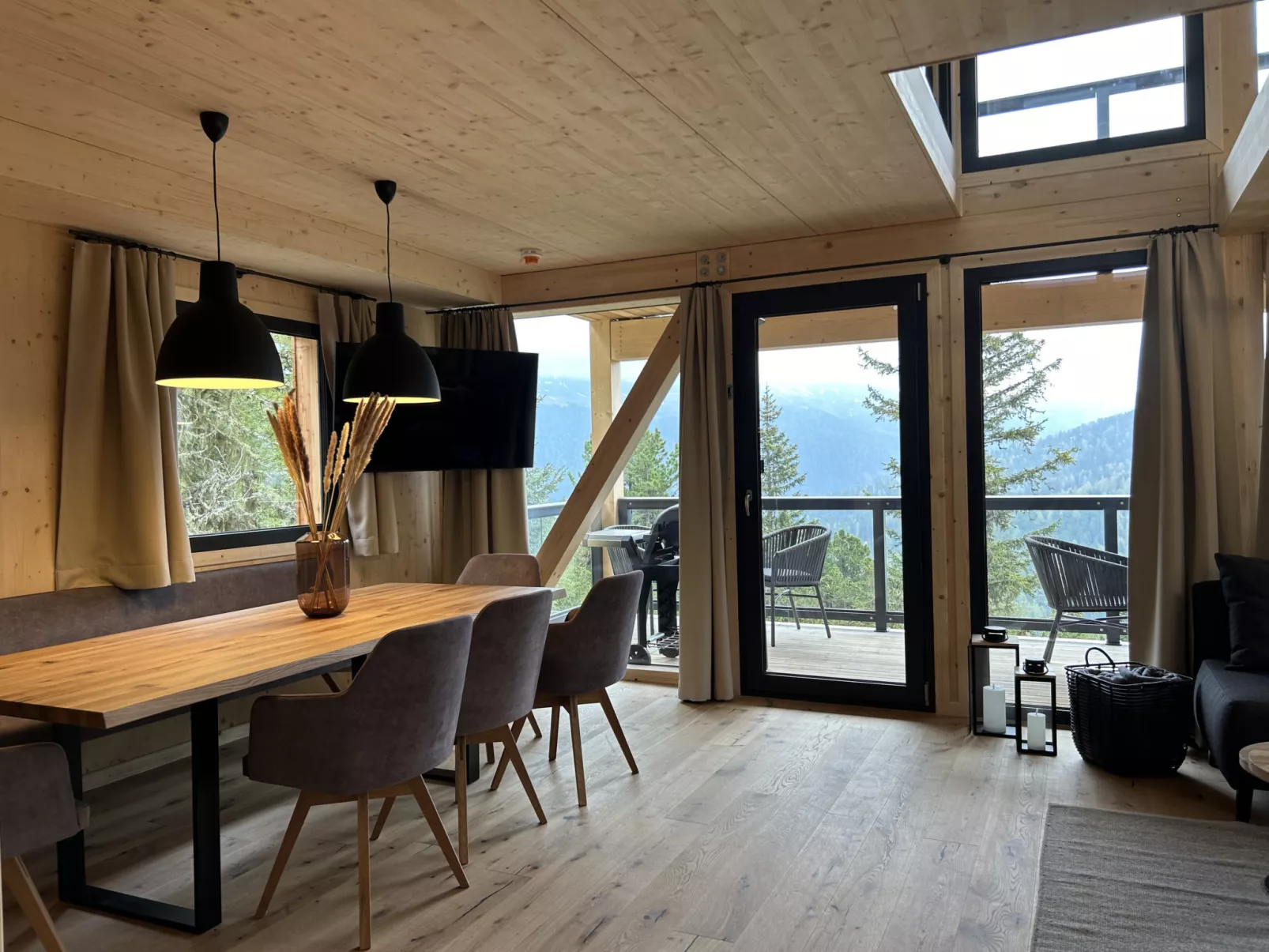Superior # 13 mit Sauna & Hot Tub-Binnen