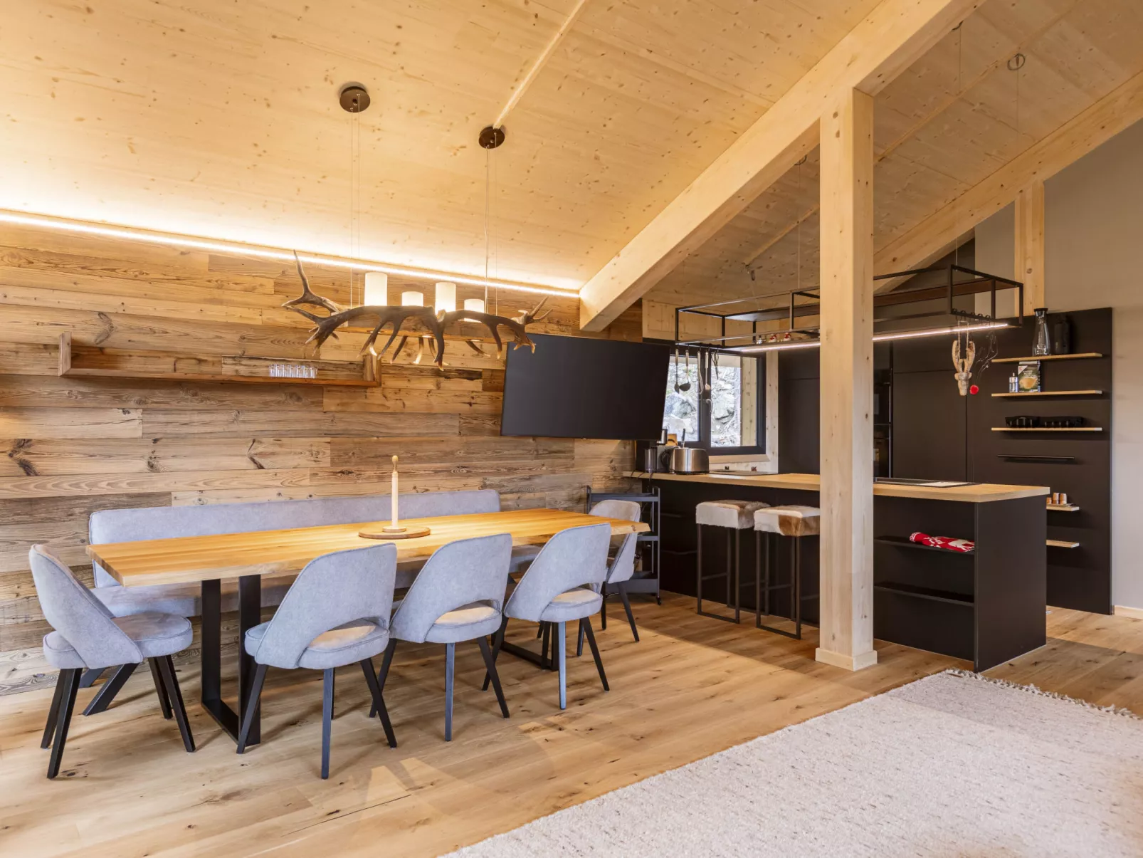 Superior #19 mit Sauna & Hot Tub-Binnen