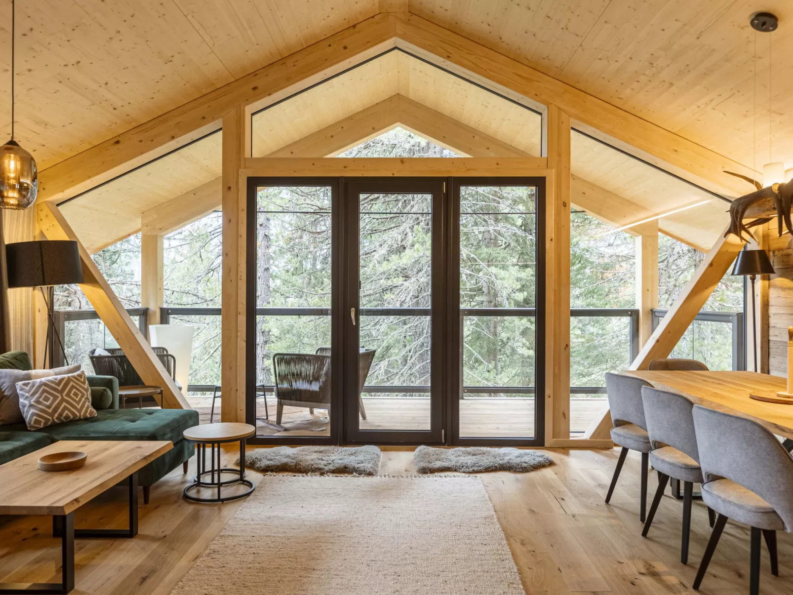 Superior #19 mit Sauna & Hot Tub-Binnen