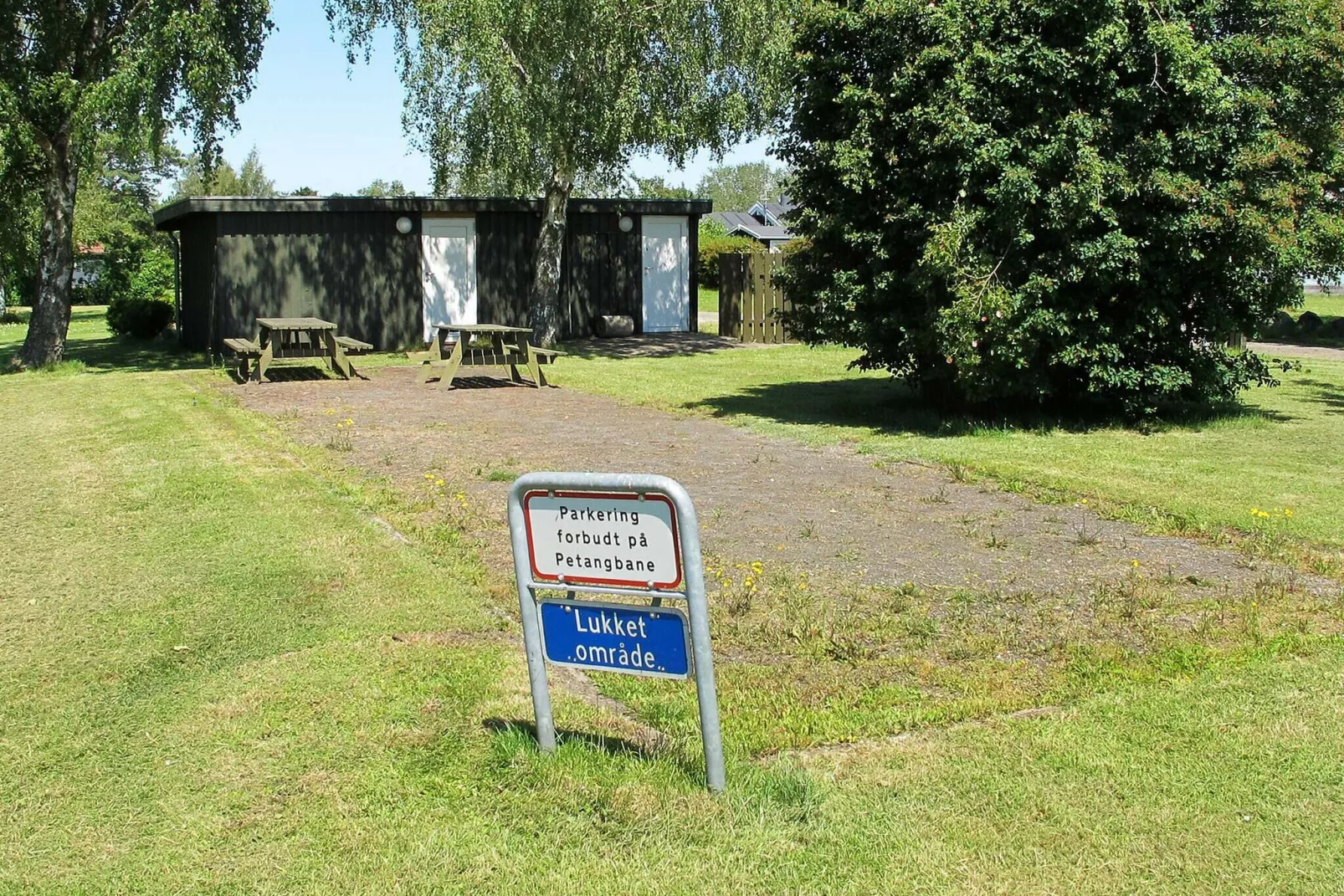 Moderne kusttoevlucht in Eno-By Traum-Niet-getagd