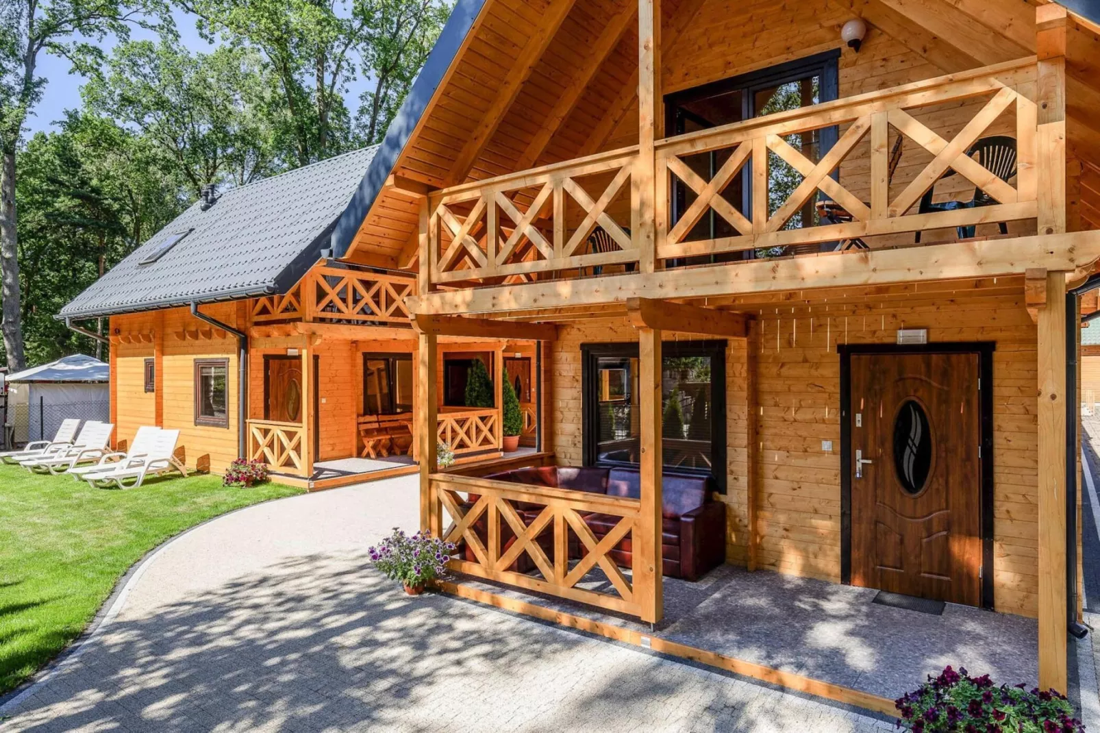 Holiday complex in Pobierowo-Sobieraj 2-Buitenkant zomer