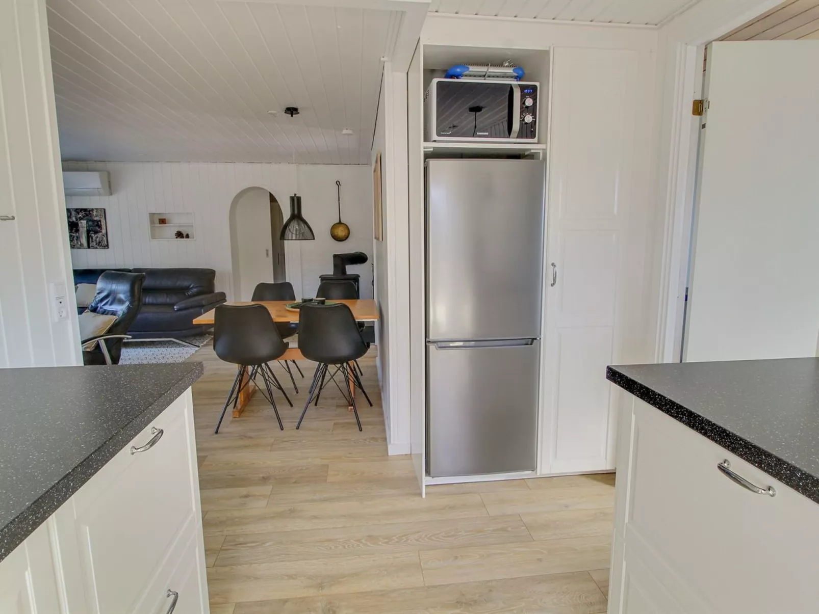 "Samuli" - 400m from the sea-Binnen