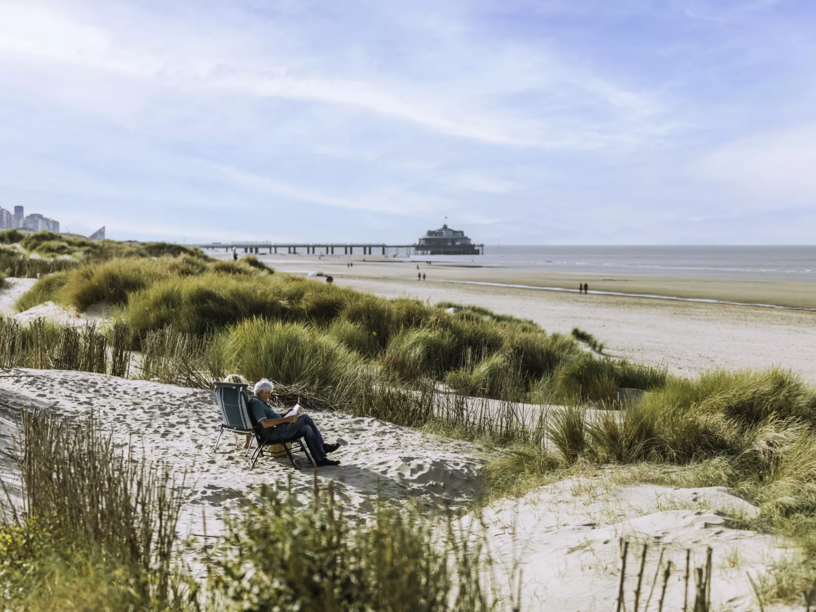 Blue Sand I with lateral sea view-Buiten