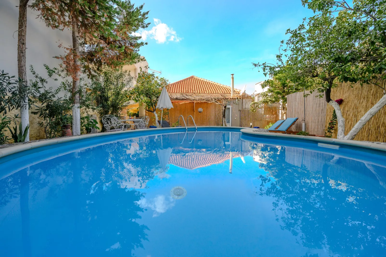 Seafalios Villa-Zwembad