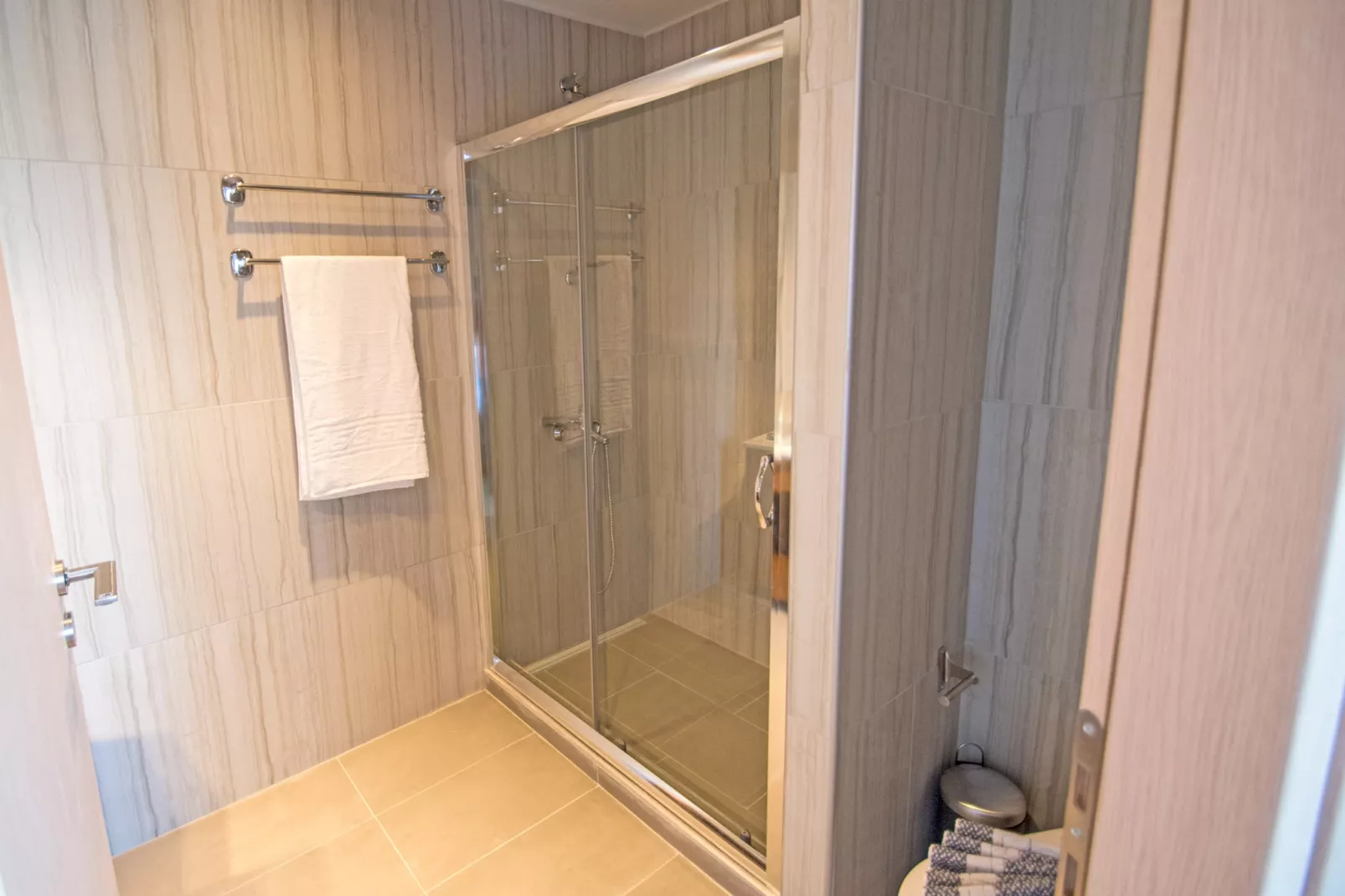Mare Civitas Tribus-Badkamer