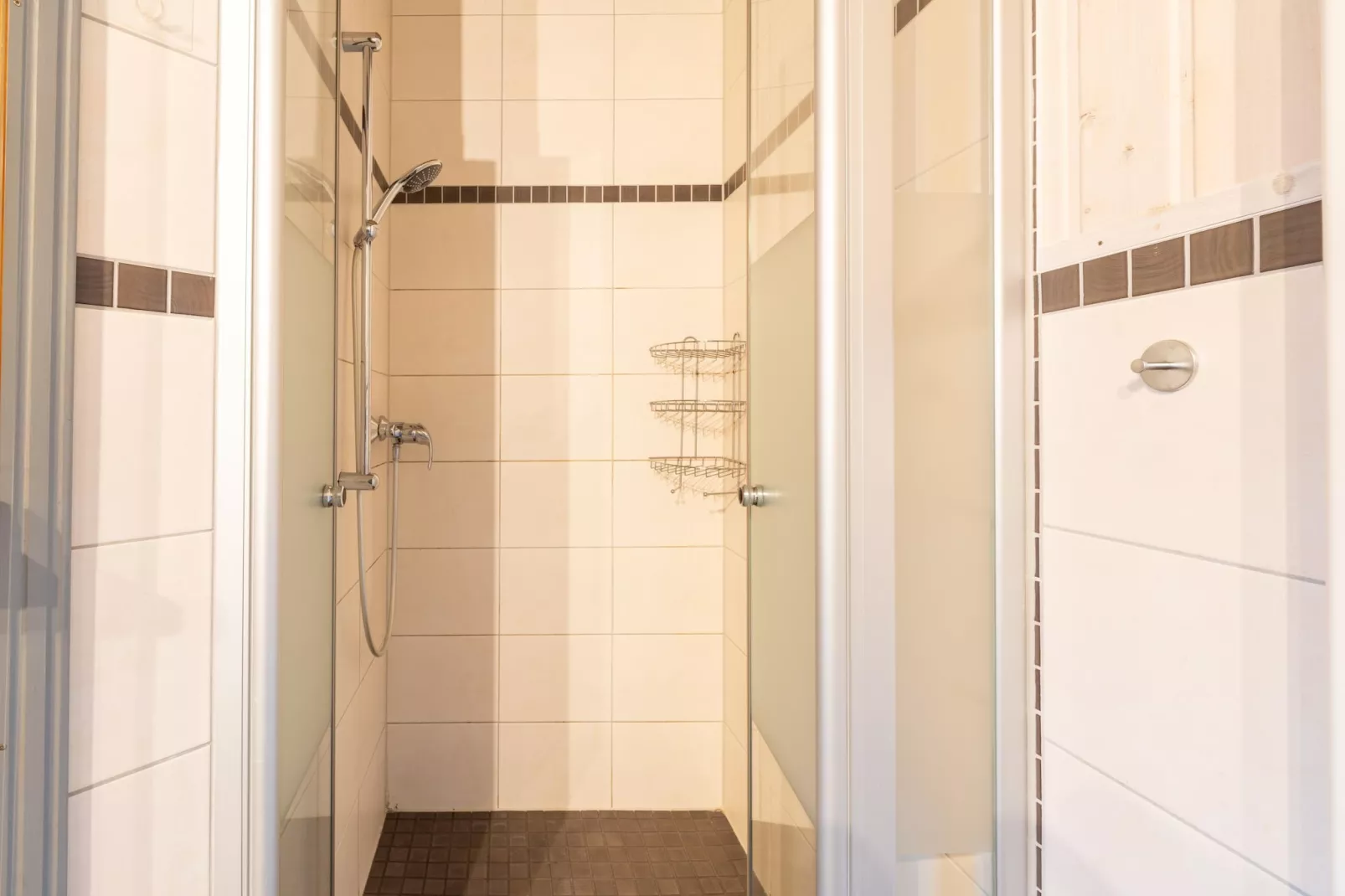Schwan 290-Badkamer