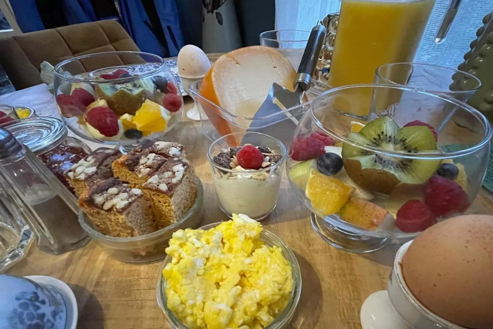 B&B de Gouwe Tijd-Eetkamer