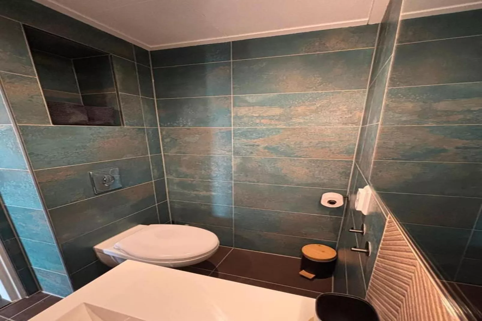 B&B de Gouwe Tijd-Badkamer