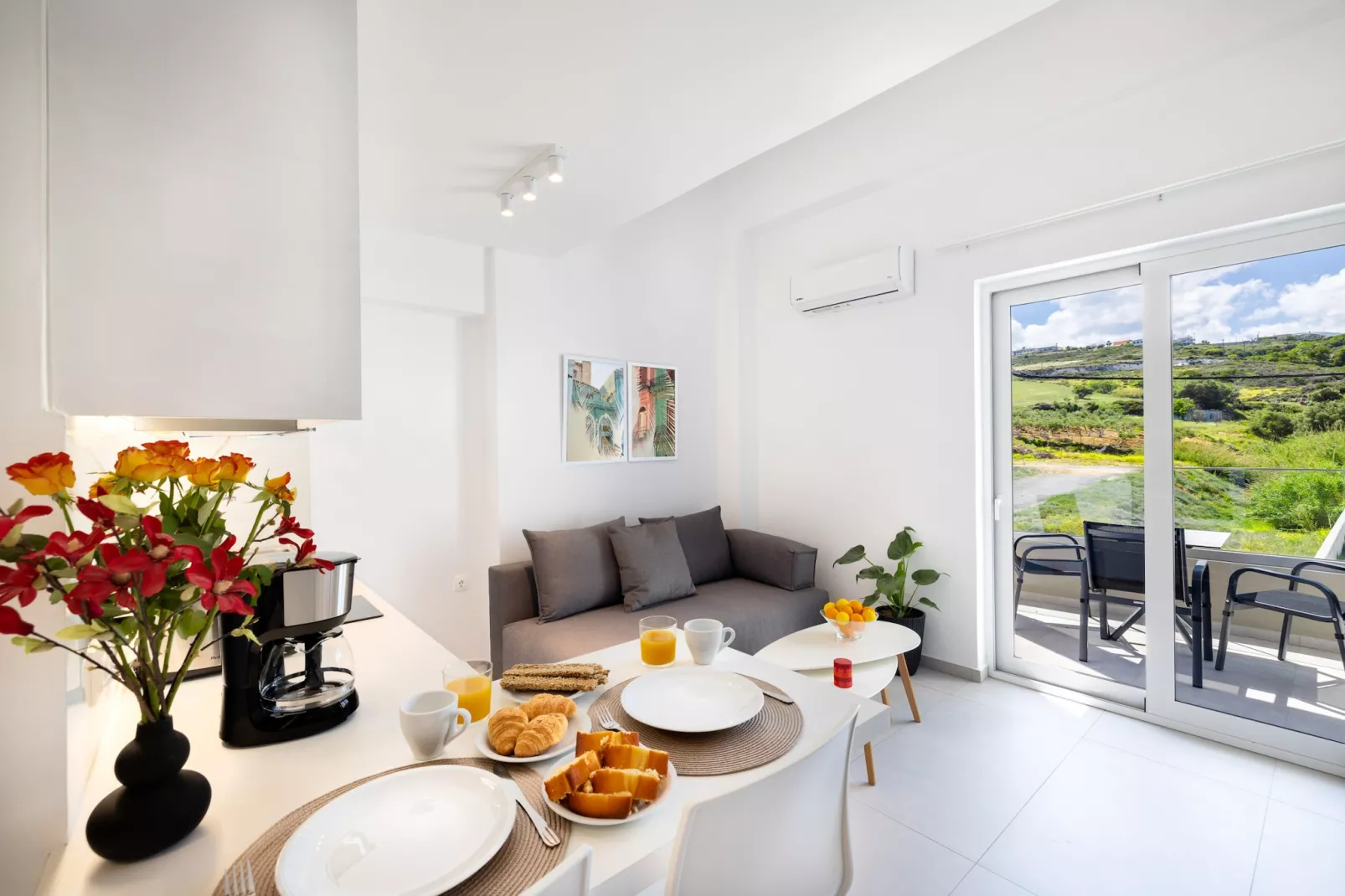 Creta Sun, 201 Mezzanine City View-Woonkamer