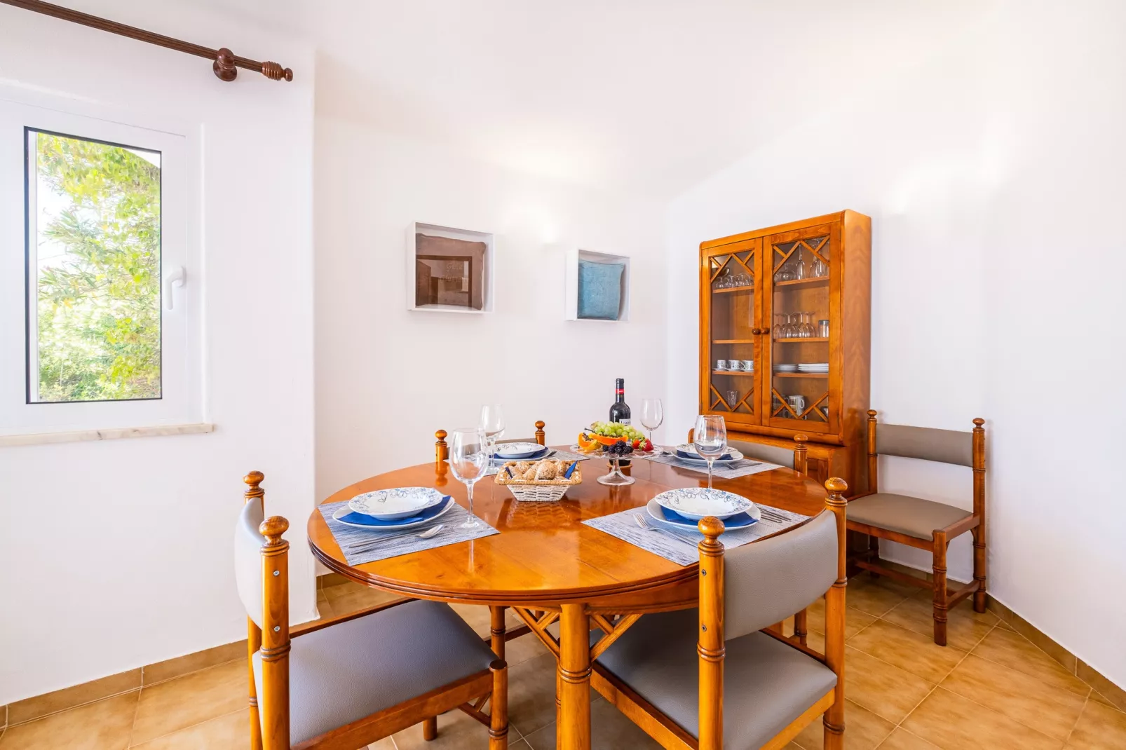 Villa Sunshine-Eetkamer