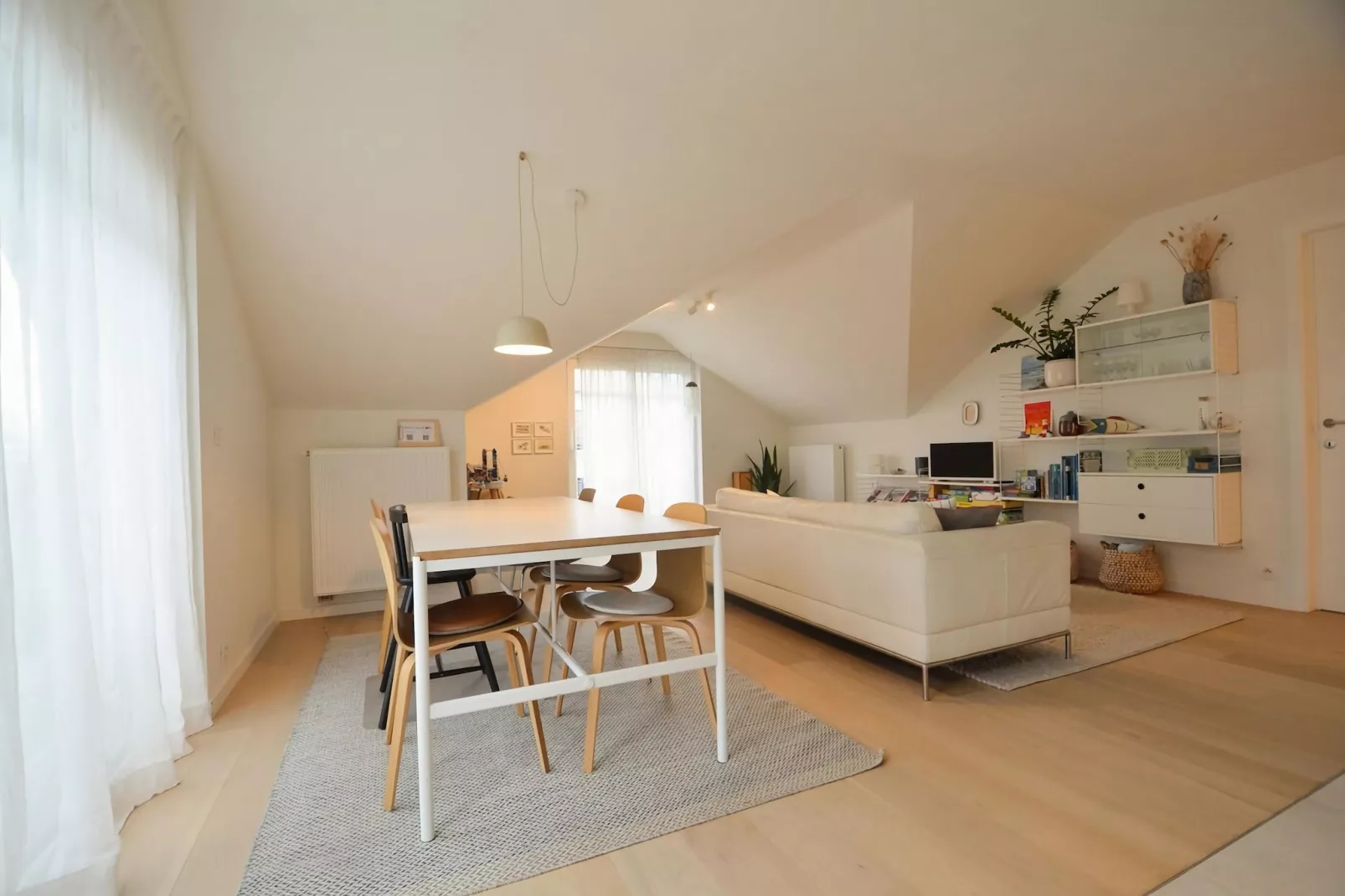 EAST APP/EASTAPP/0202-Keuken