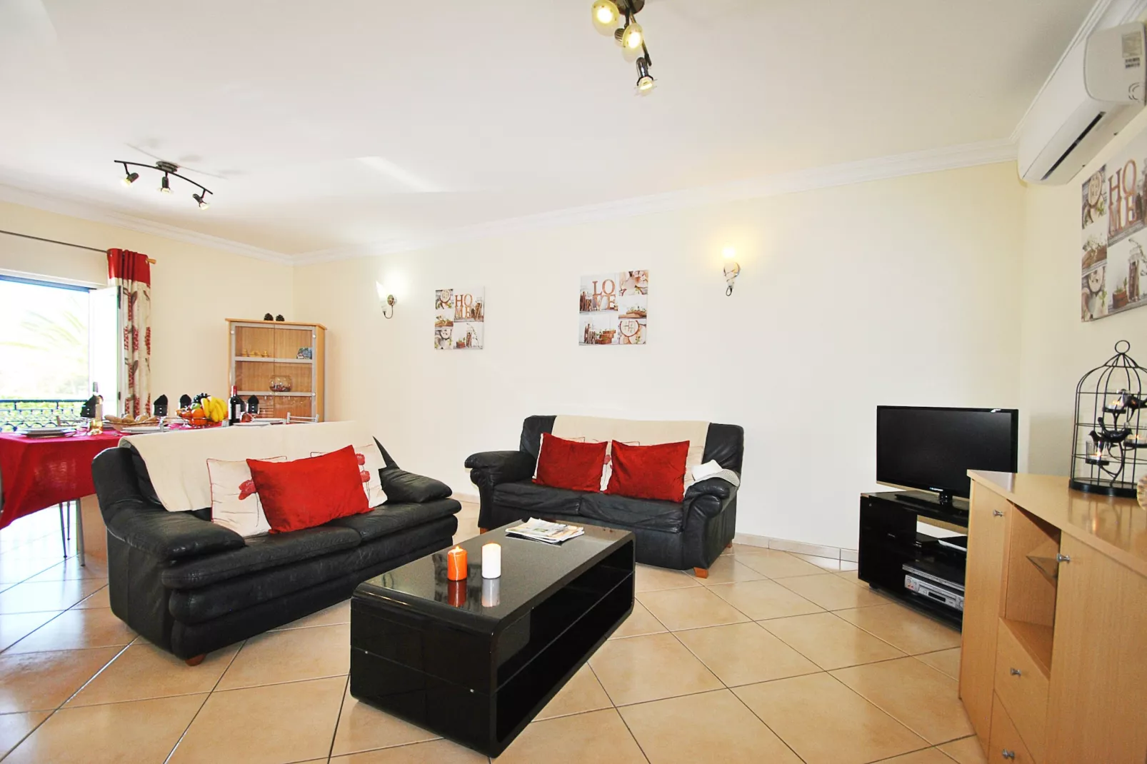Apartment Paphos-Woonkamer