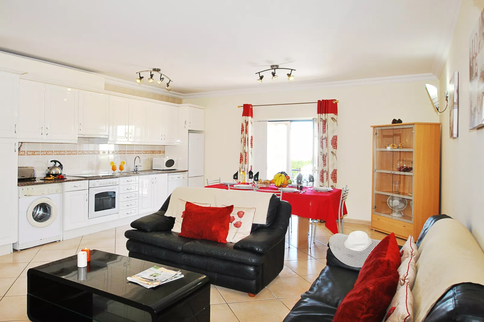 Apartment Paphos-Woonkamer
