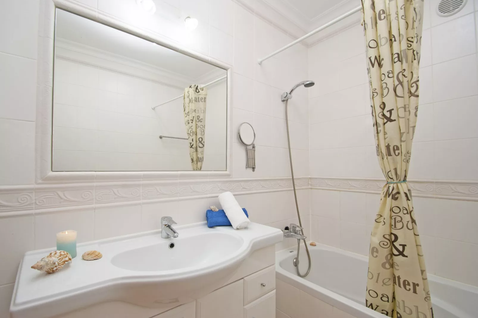 Apartment Montego Bay-Badkamer