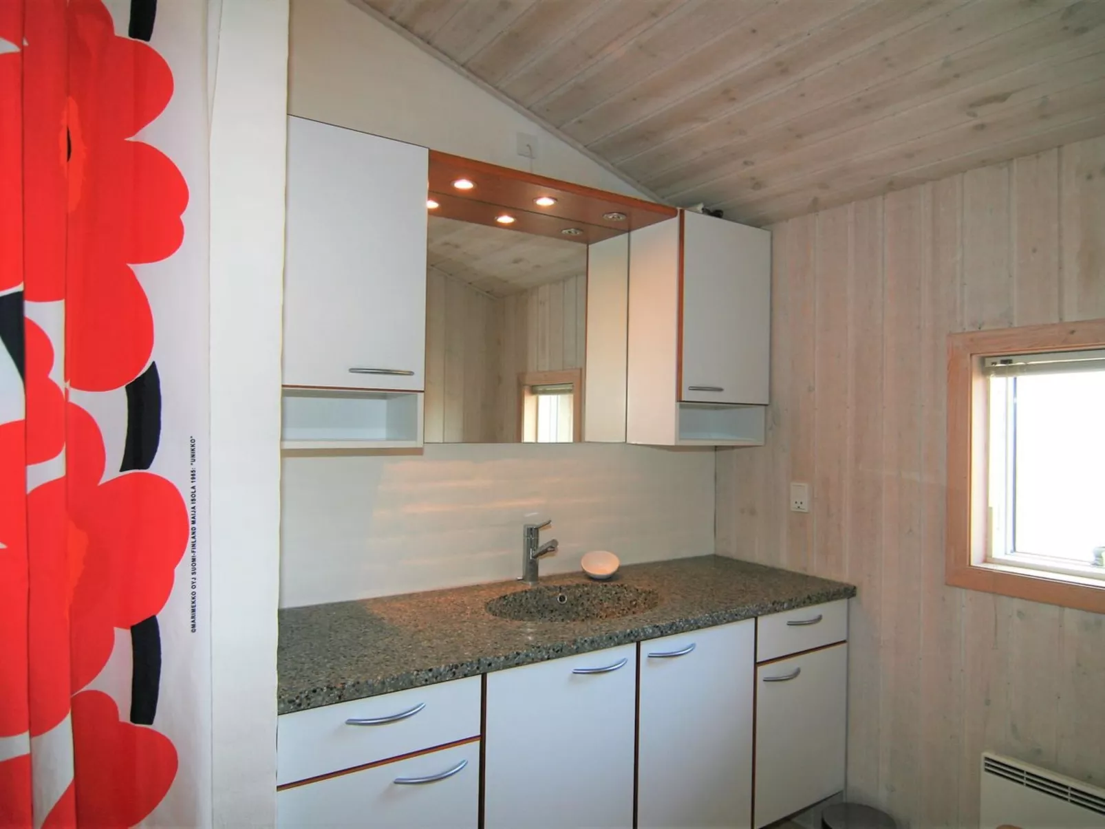 "Benja" - 200m from the sea-Binnen