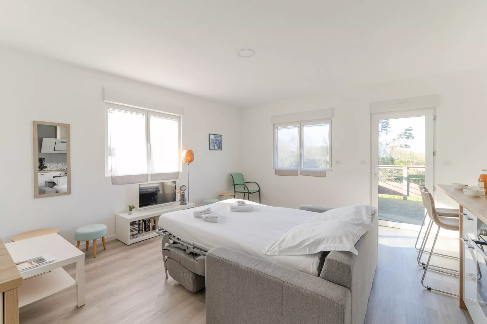 ROSCAROC - ENEZ AR BEG (côté jardin) - Portsall-Woonkamer