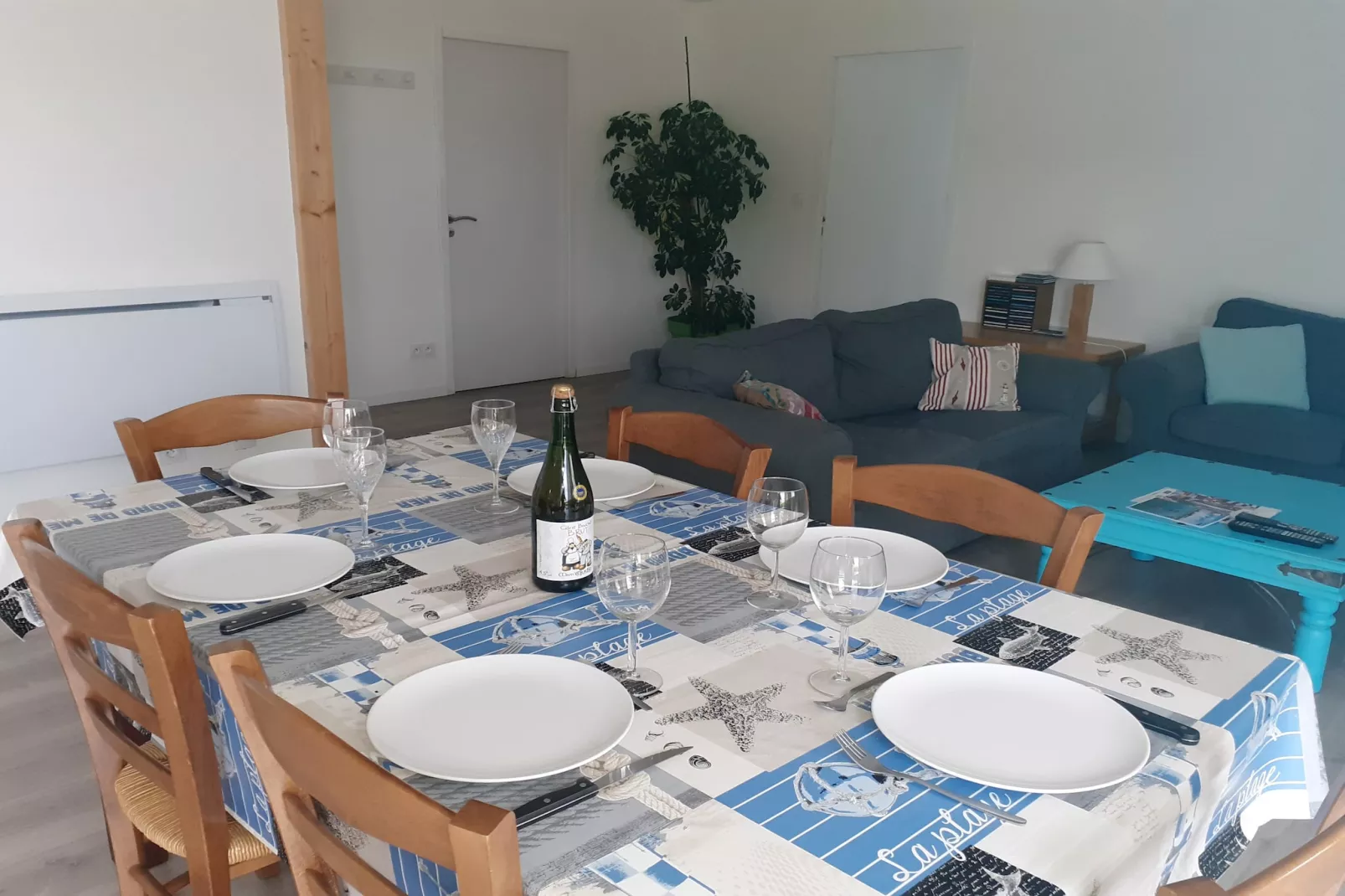 ROSCAROC - ENEZ HIR (RDC) - Portsall-Eetkamer