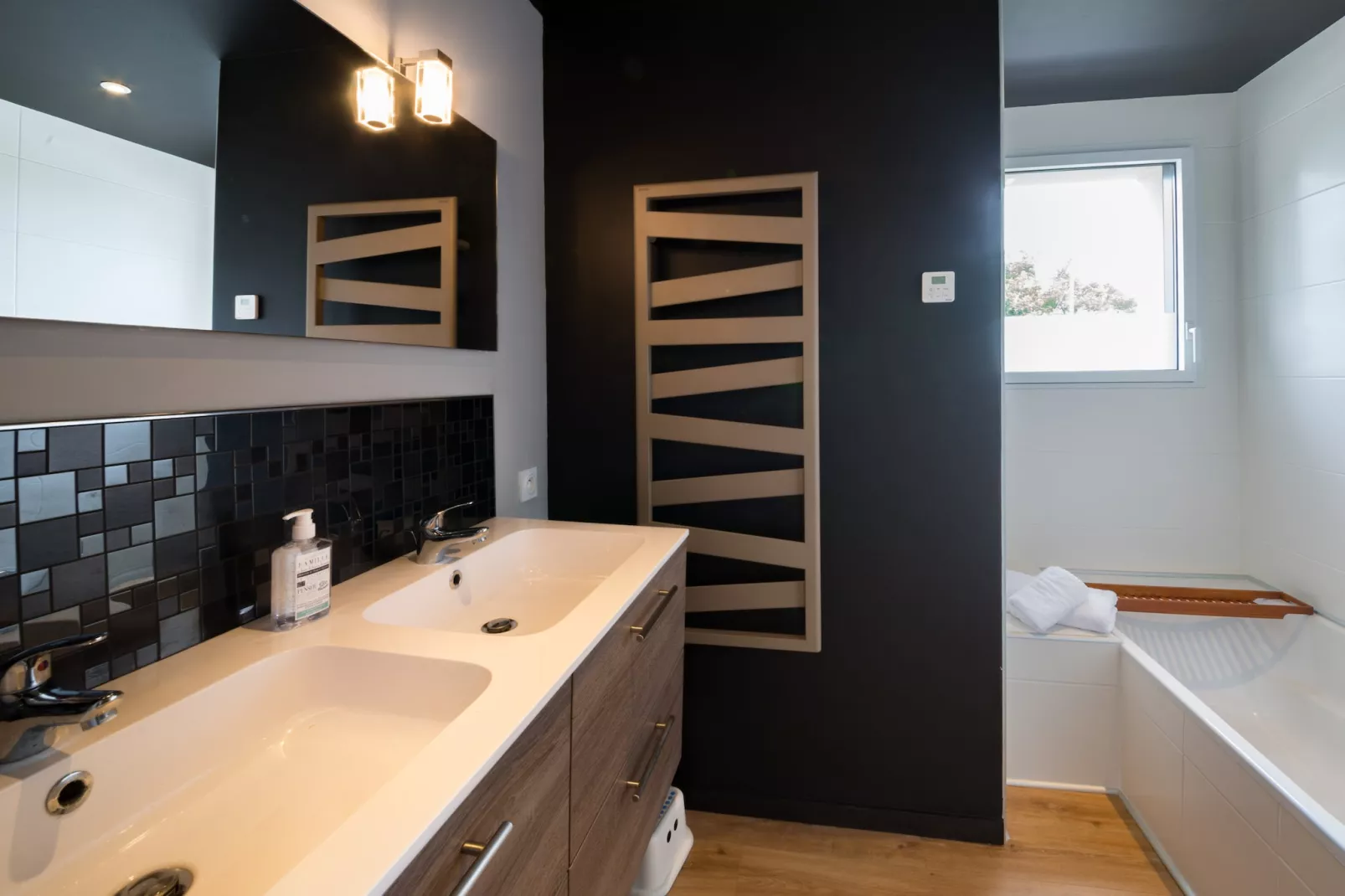 EOR GLAS - Portsall-Badkamer