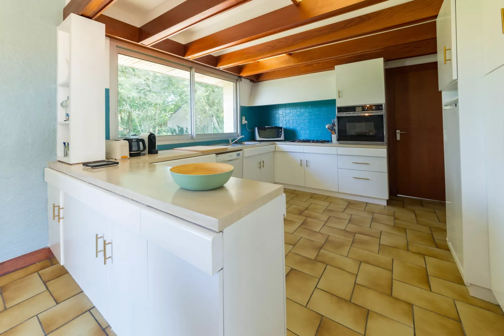 TY AR MENEZ - Landunvez-Keuken