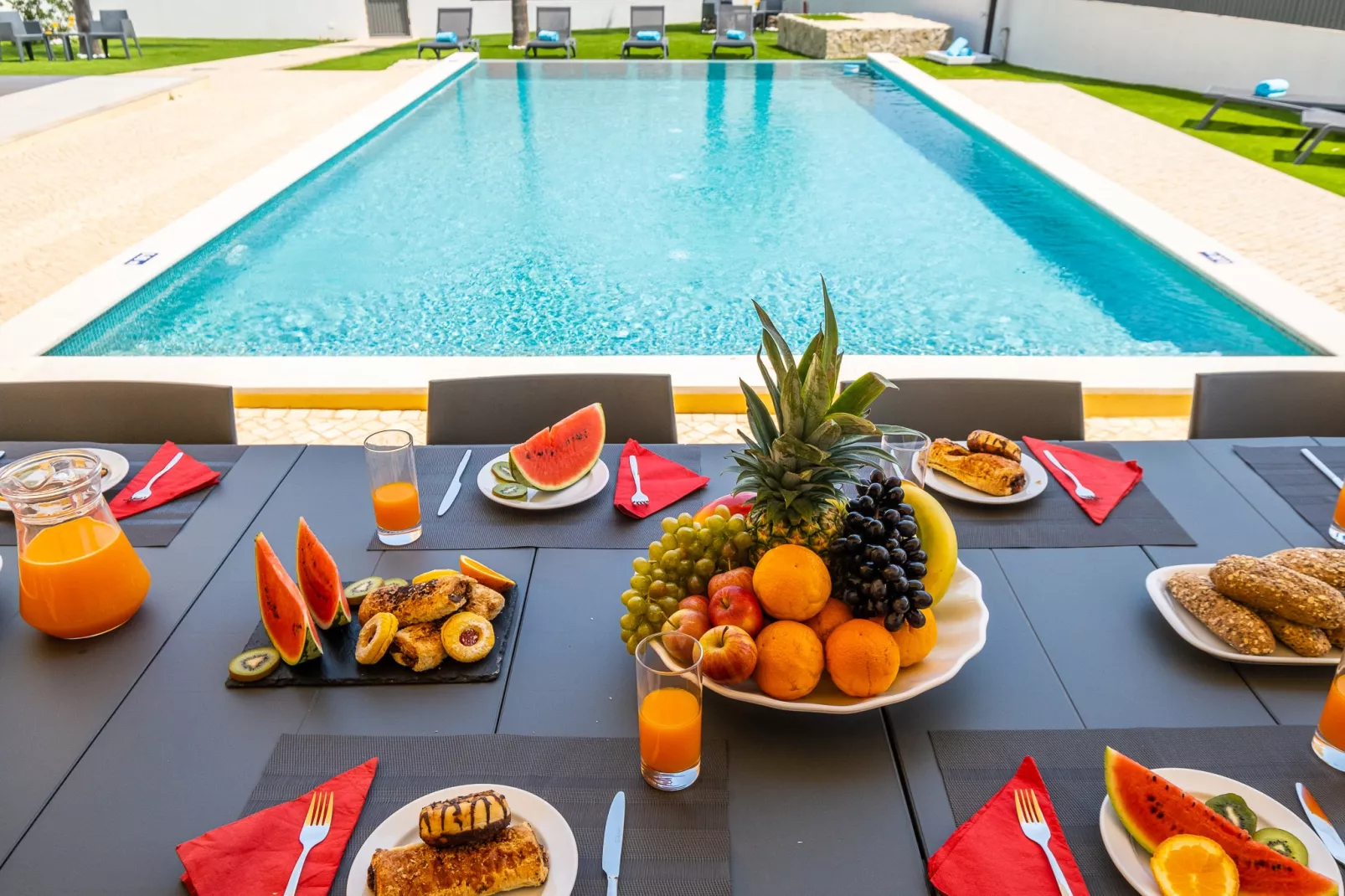 Villa Coral Bay-Terrasbalkon