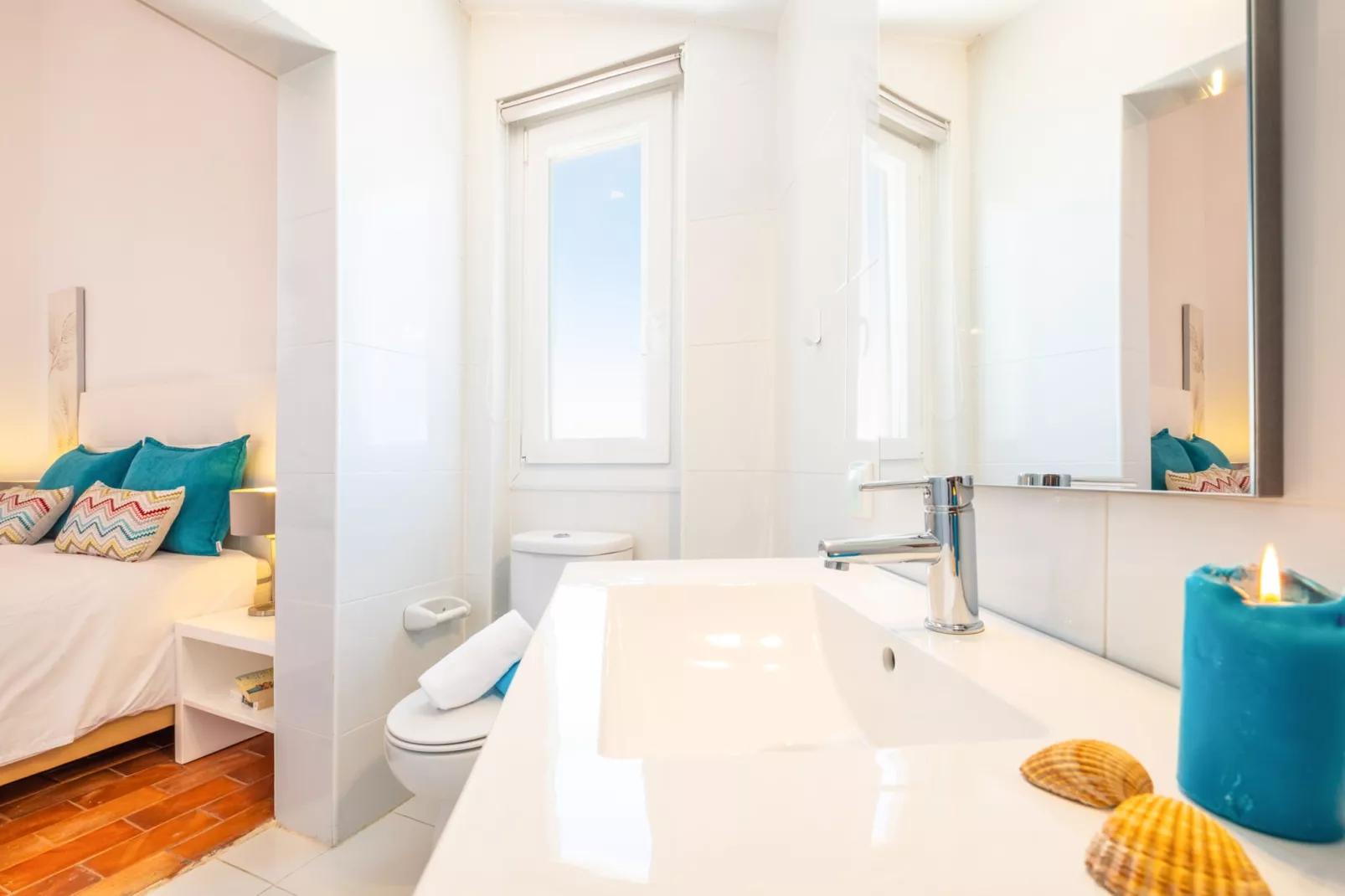 Villa Paradisius-Badkamer