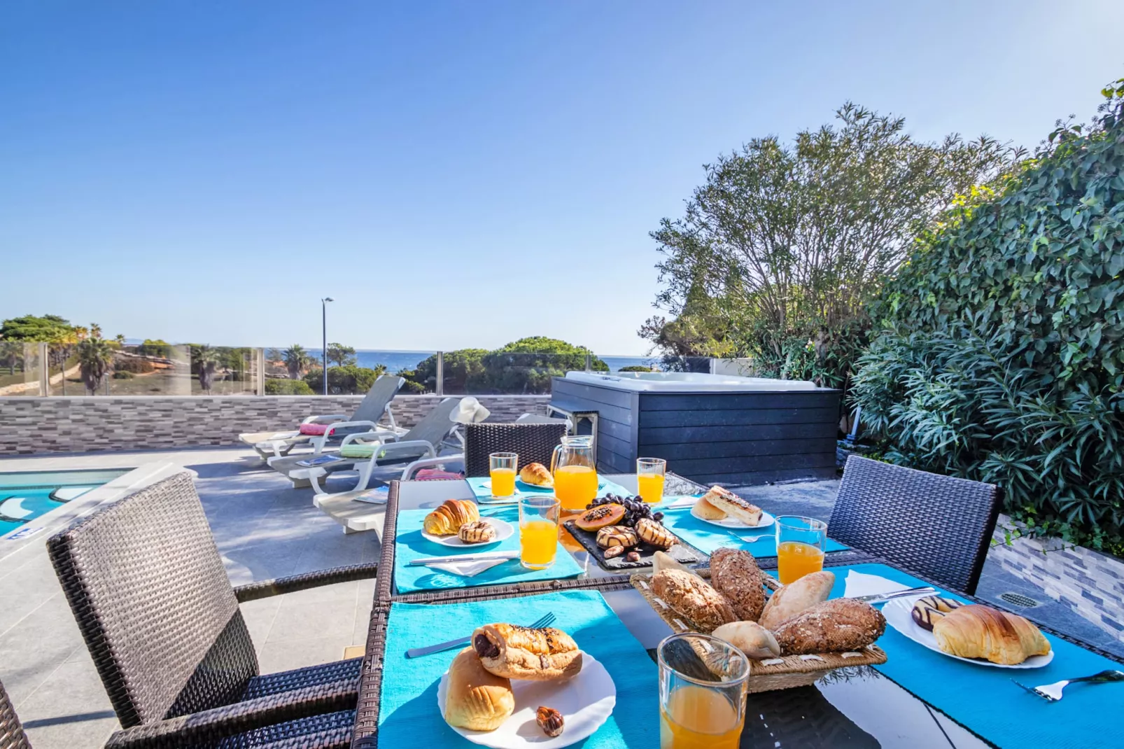 Villa Praia-Terrasbalkon